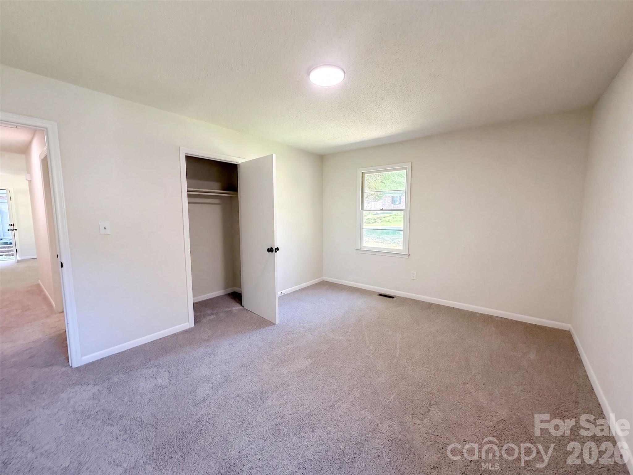 107 Autumn Place Property Photo 12