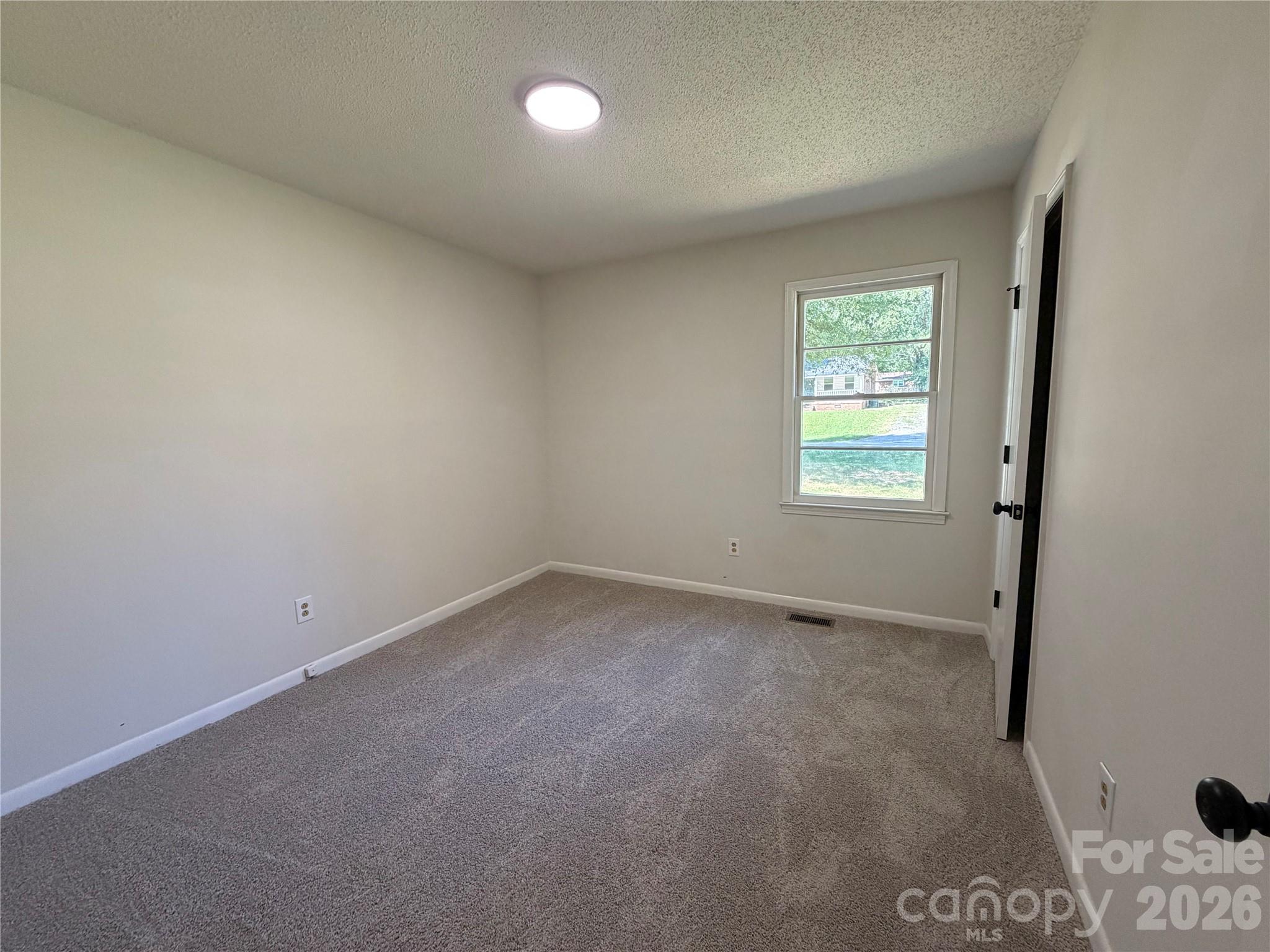 107 Autumn Place Property Photo 13
