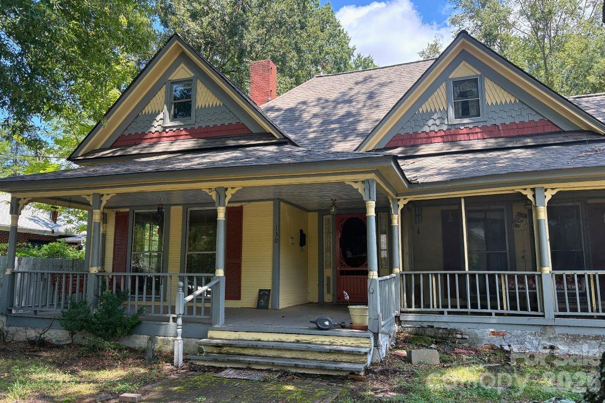 130 Culp Street Property Photo 4