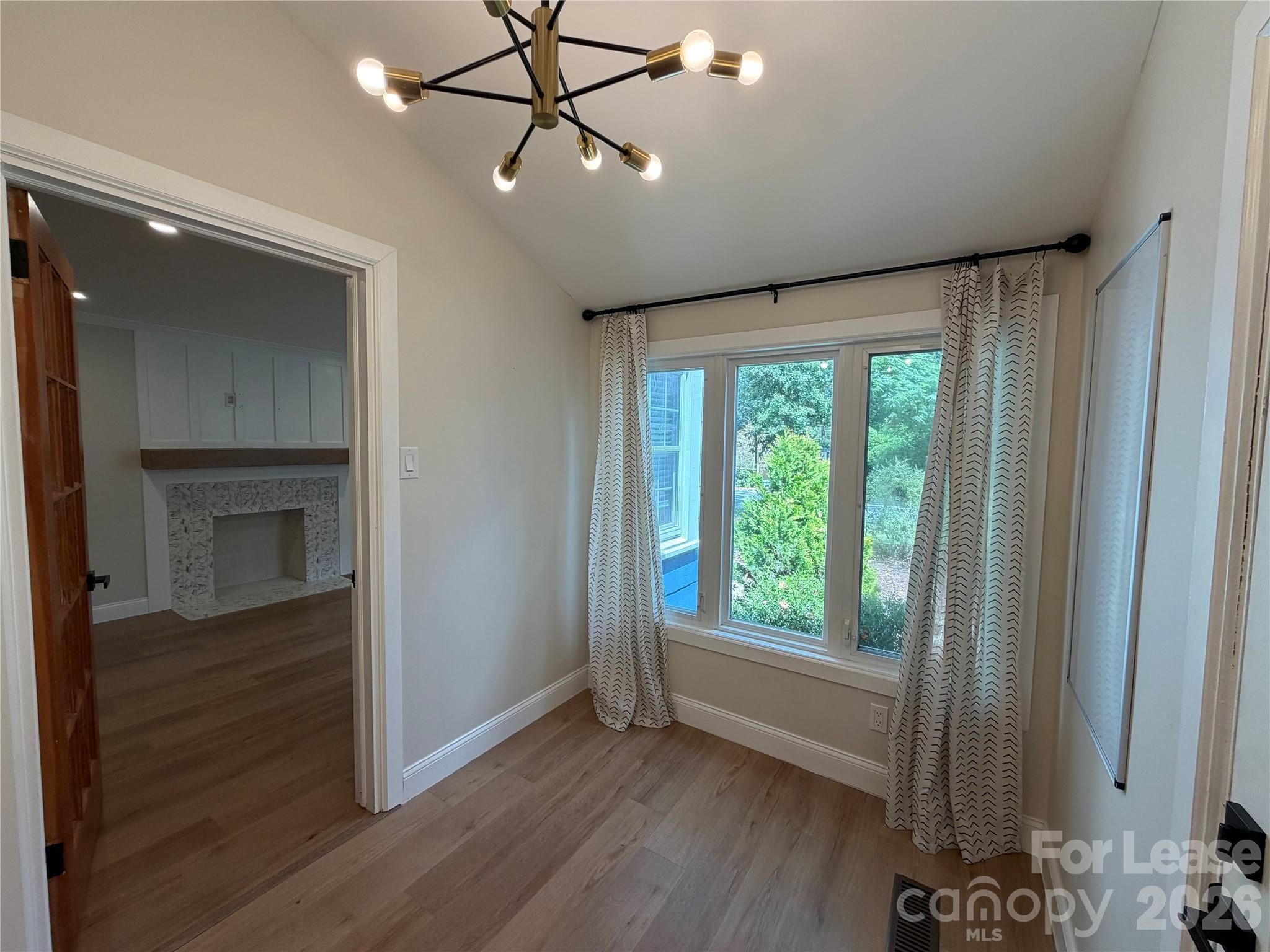 4318 Raney Way Property Photo 12