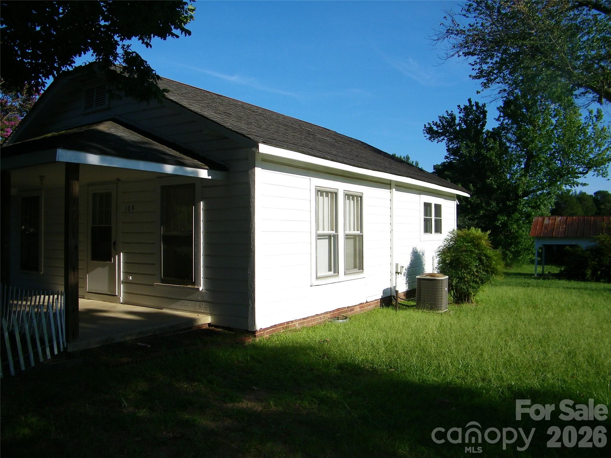 104 Anthony Road Property Photo 3