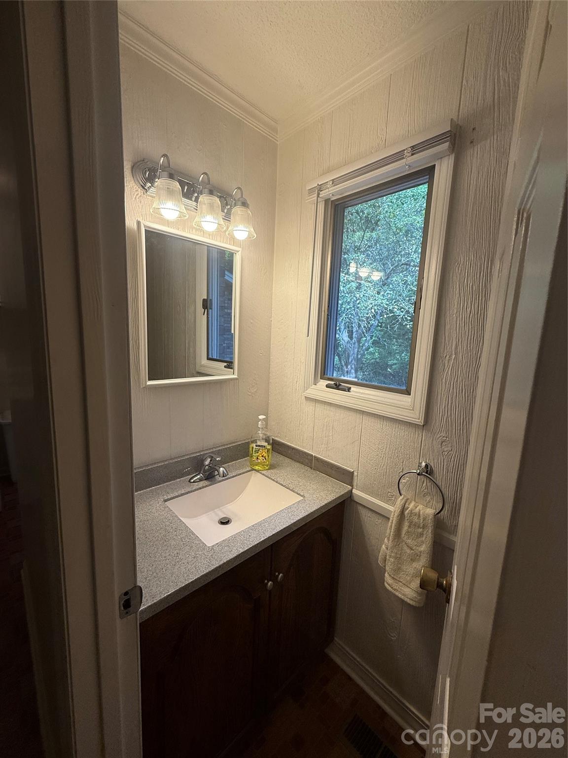 2015 39th Avenue Property Photo 24