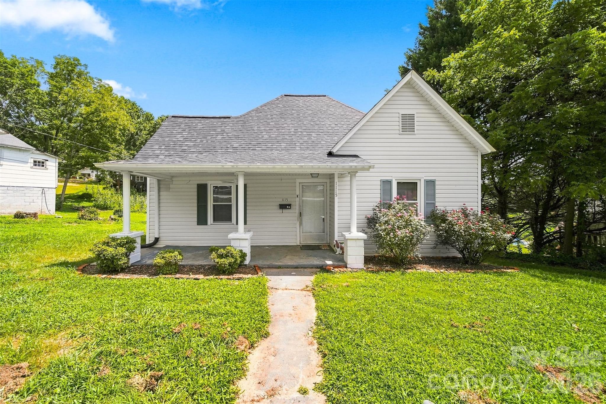 1115 Lenoir Avenue Property Photo 1