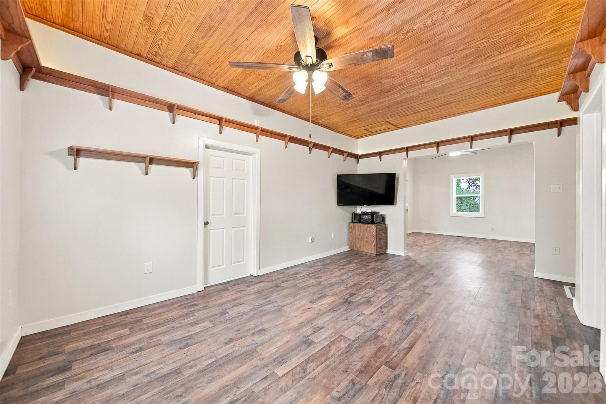 1115 Lenoir Avenue Property Photo 3