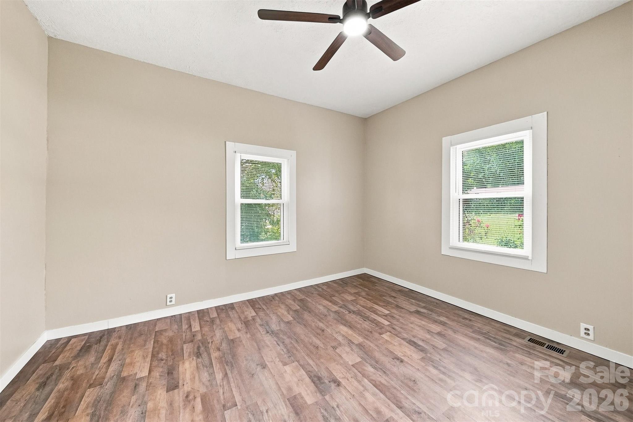 1115 Lenoir Avenue Property Photo 9