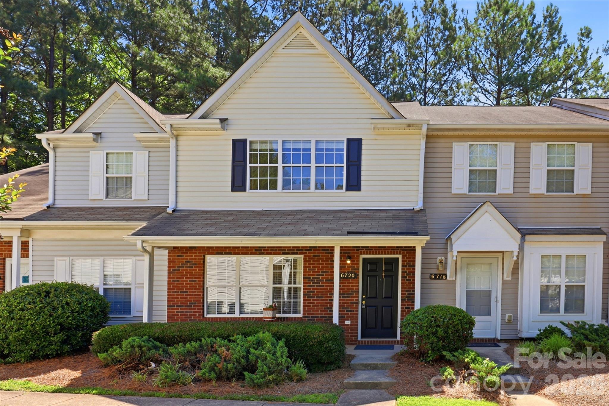 6720 Cypress Tree Lane Property Photo 2