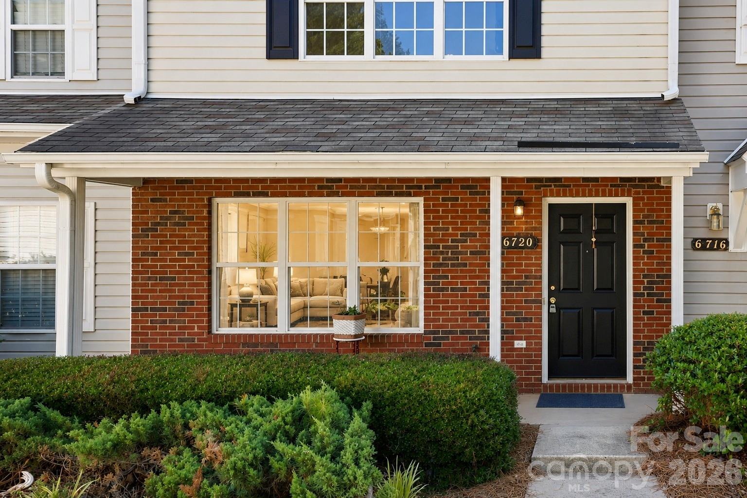 6720 Cypress Tree Lane Property Photo 3