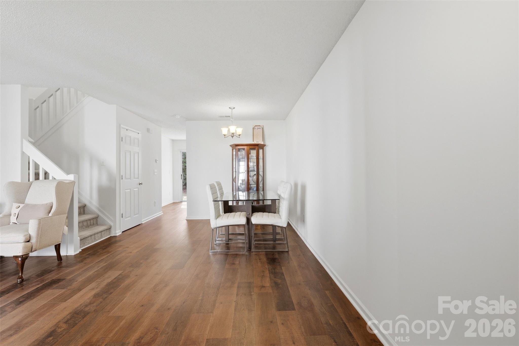 6720 Cypress Tree Lane Property Photo 4