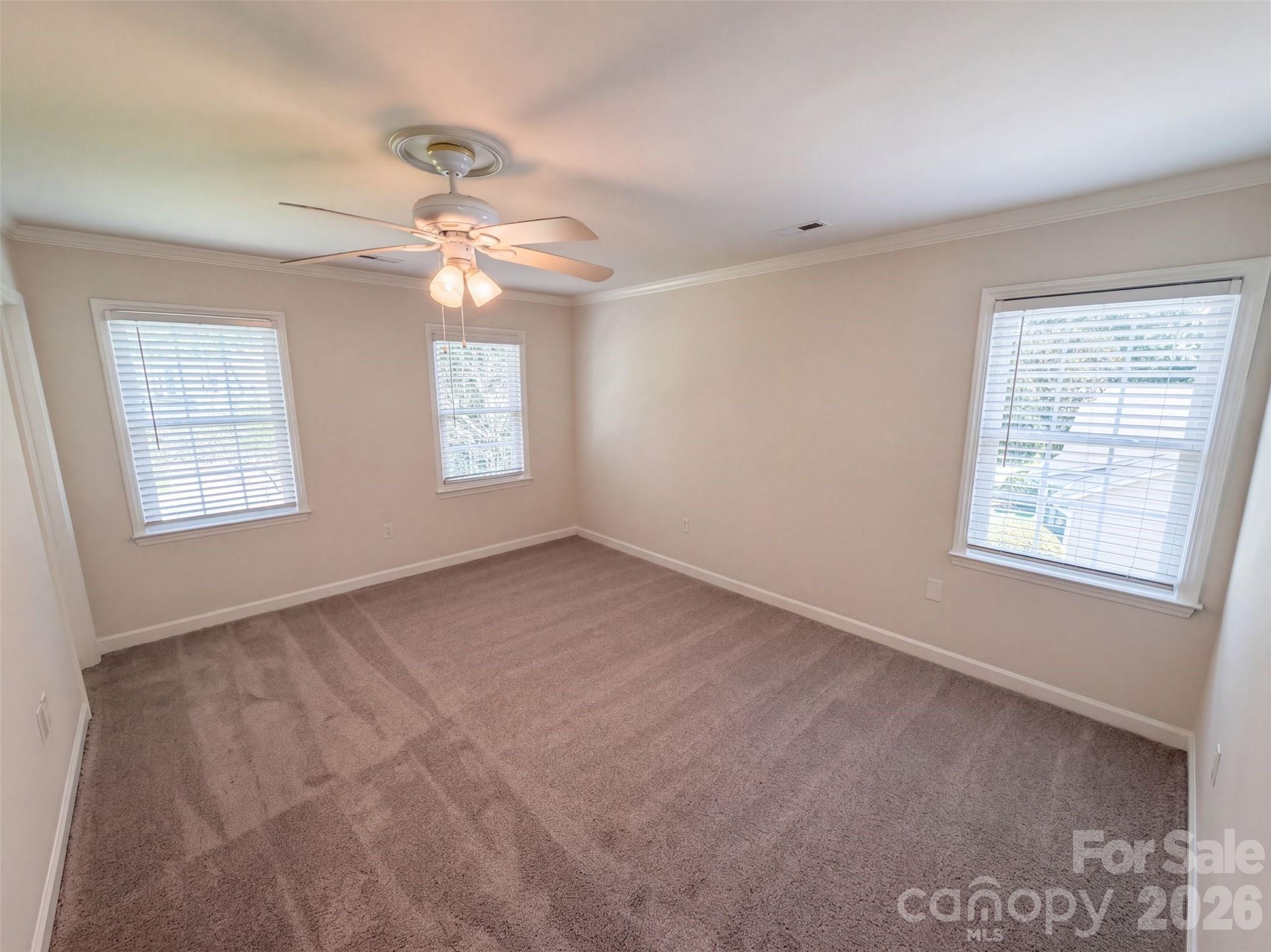6735 Carmel Hills Drive Property Photo 8