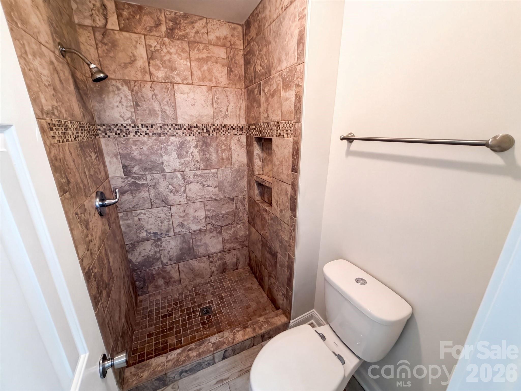 6735 Carmel Hills Drive Property Photo 13