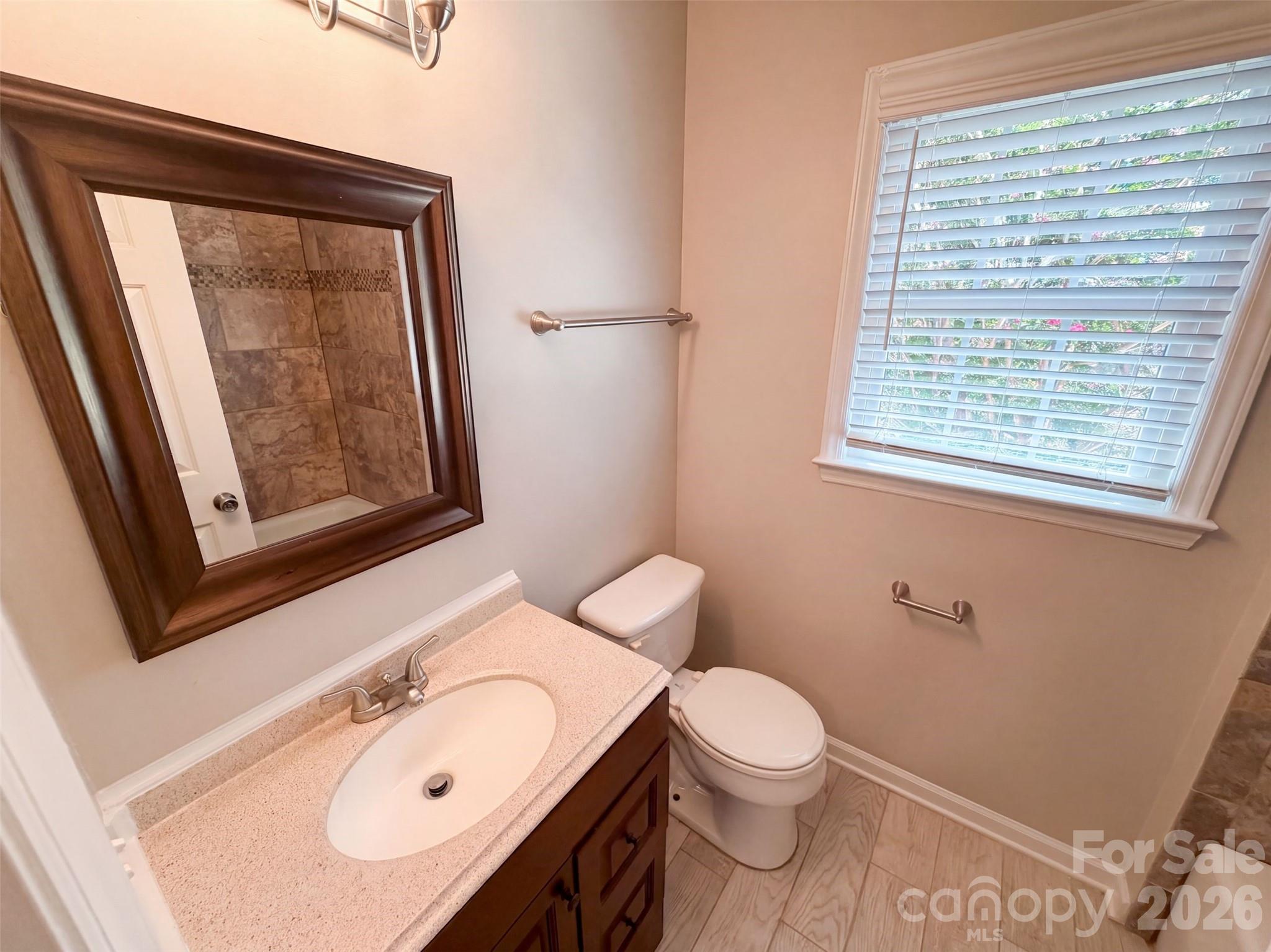 6735 Carmel Hills Drive Property Photo 14