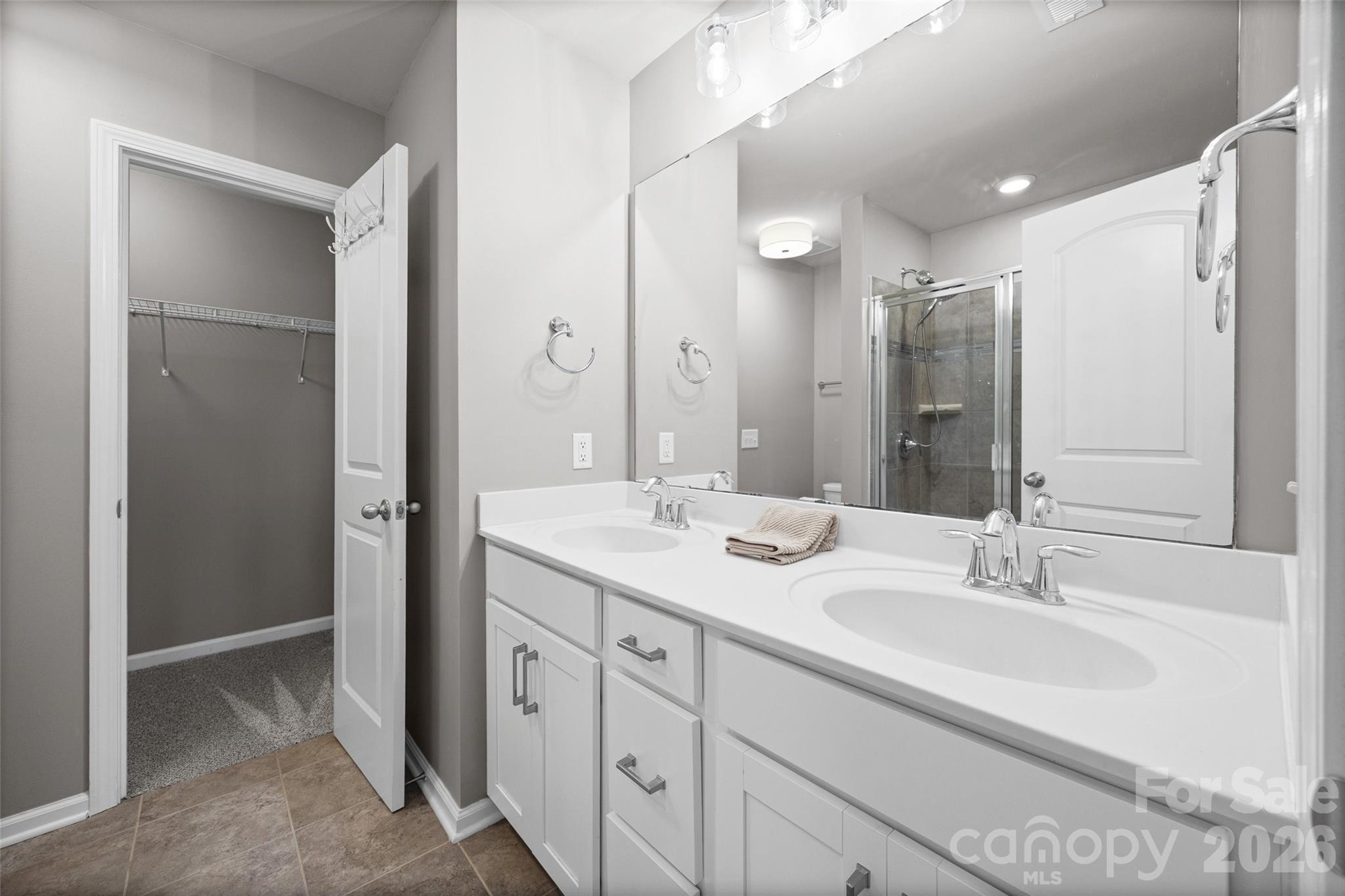 11451 Red Rust Lane Property Photo 18