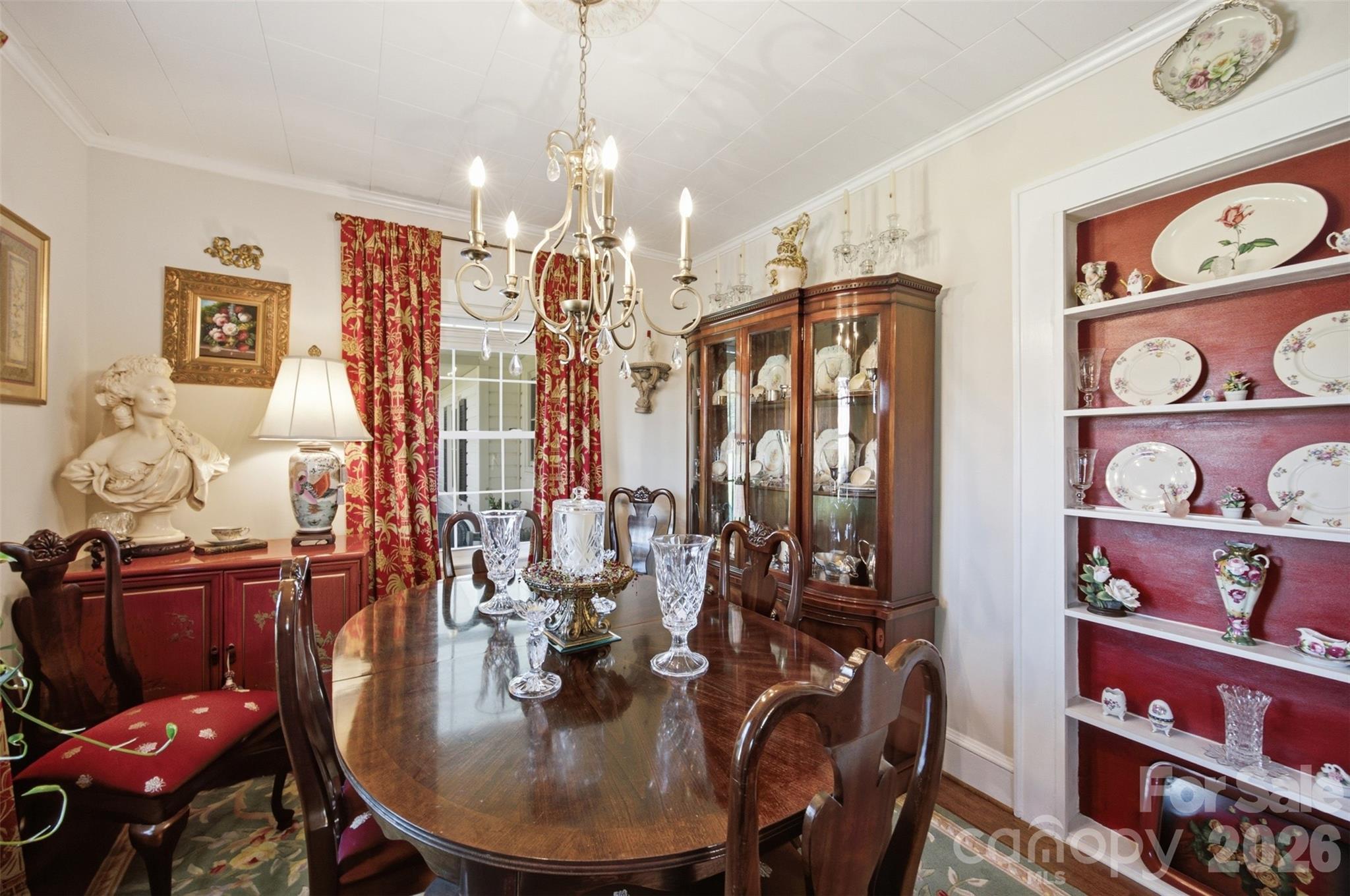204 Memorial Drive Property Photo 7