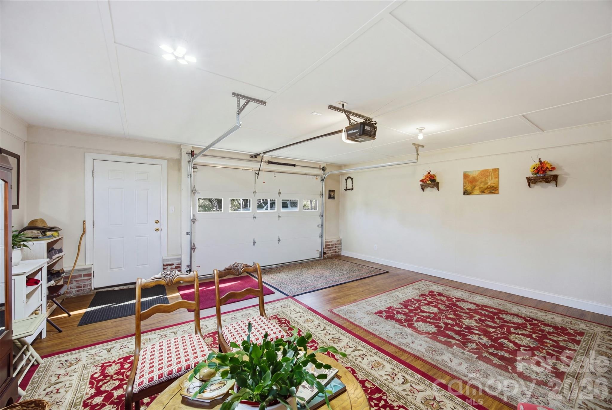 204 Memorial Drive Property Photo 19