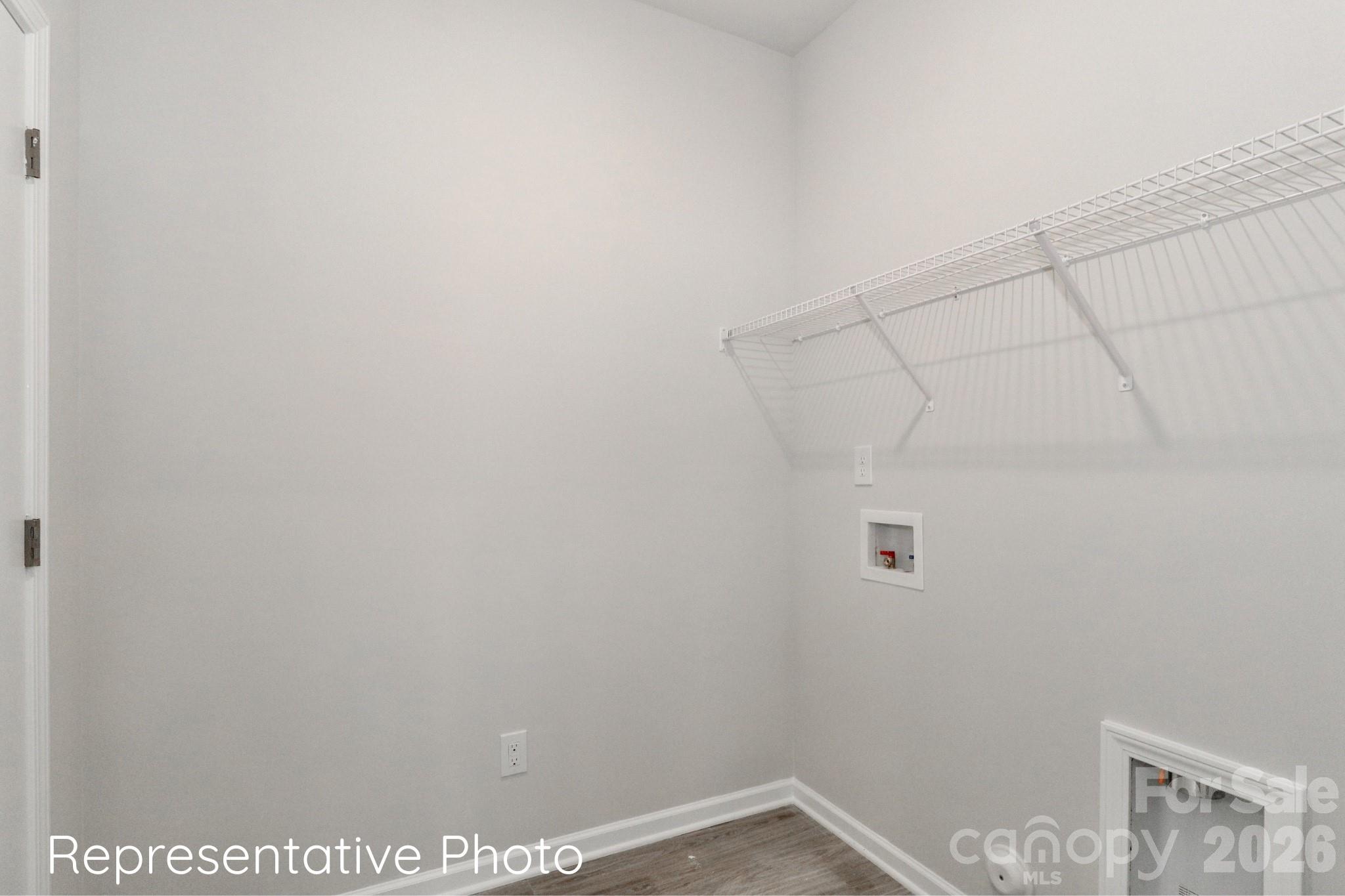 796 Hillard Street Property Photo 7