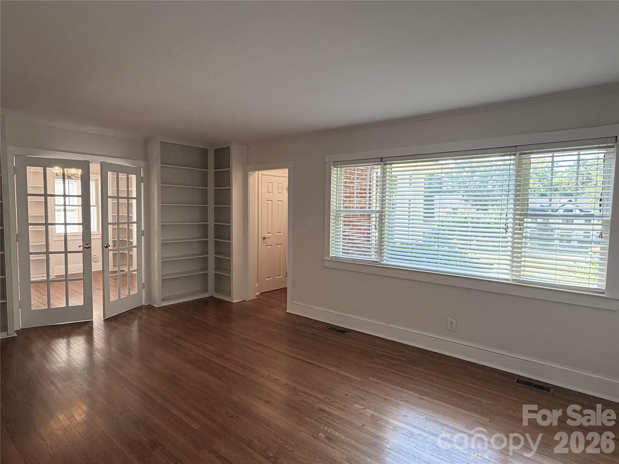 7109 Ramsgate Road Property Photo 7