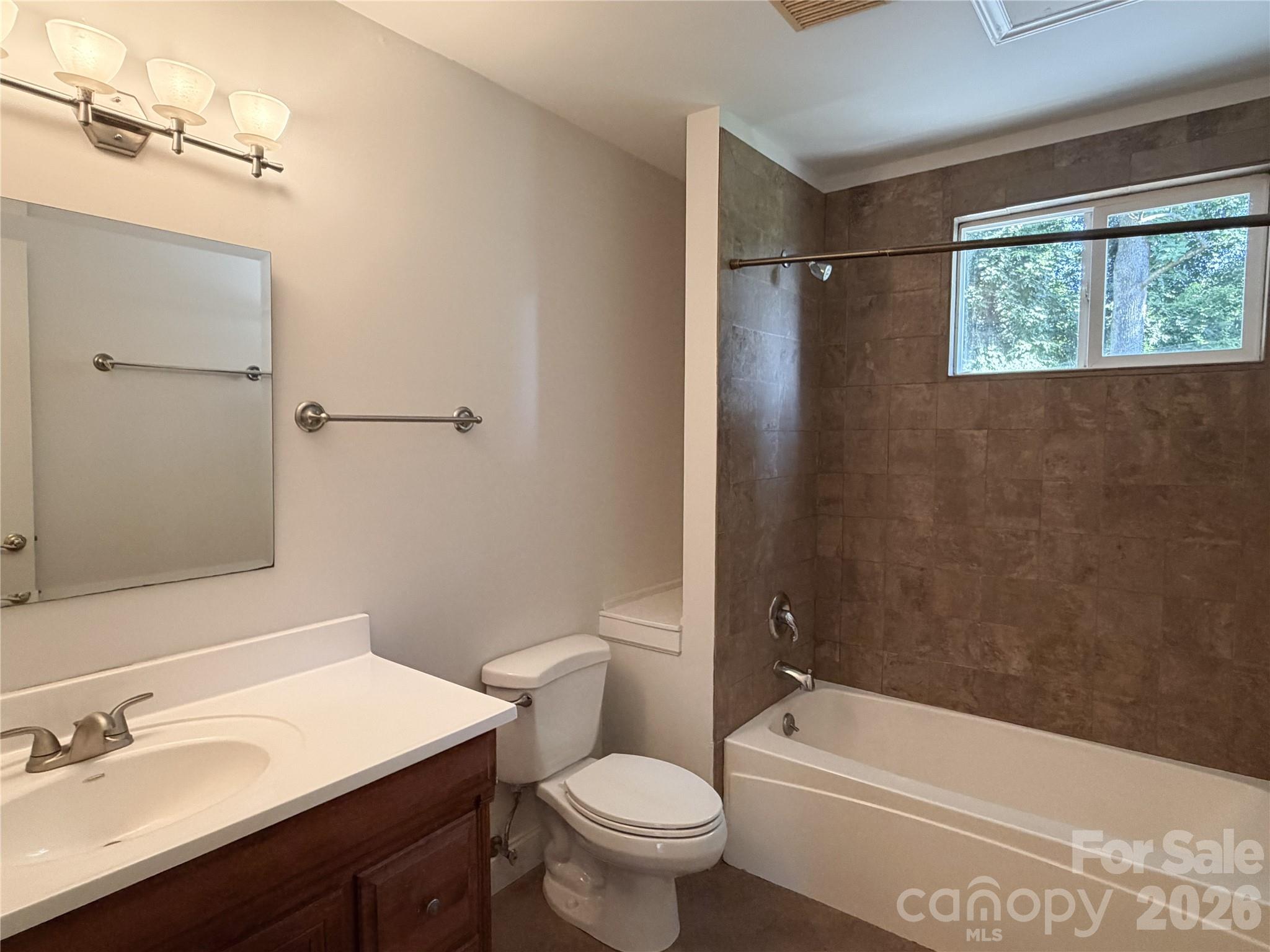 7109 Ramsgate Road Property Photo 39