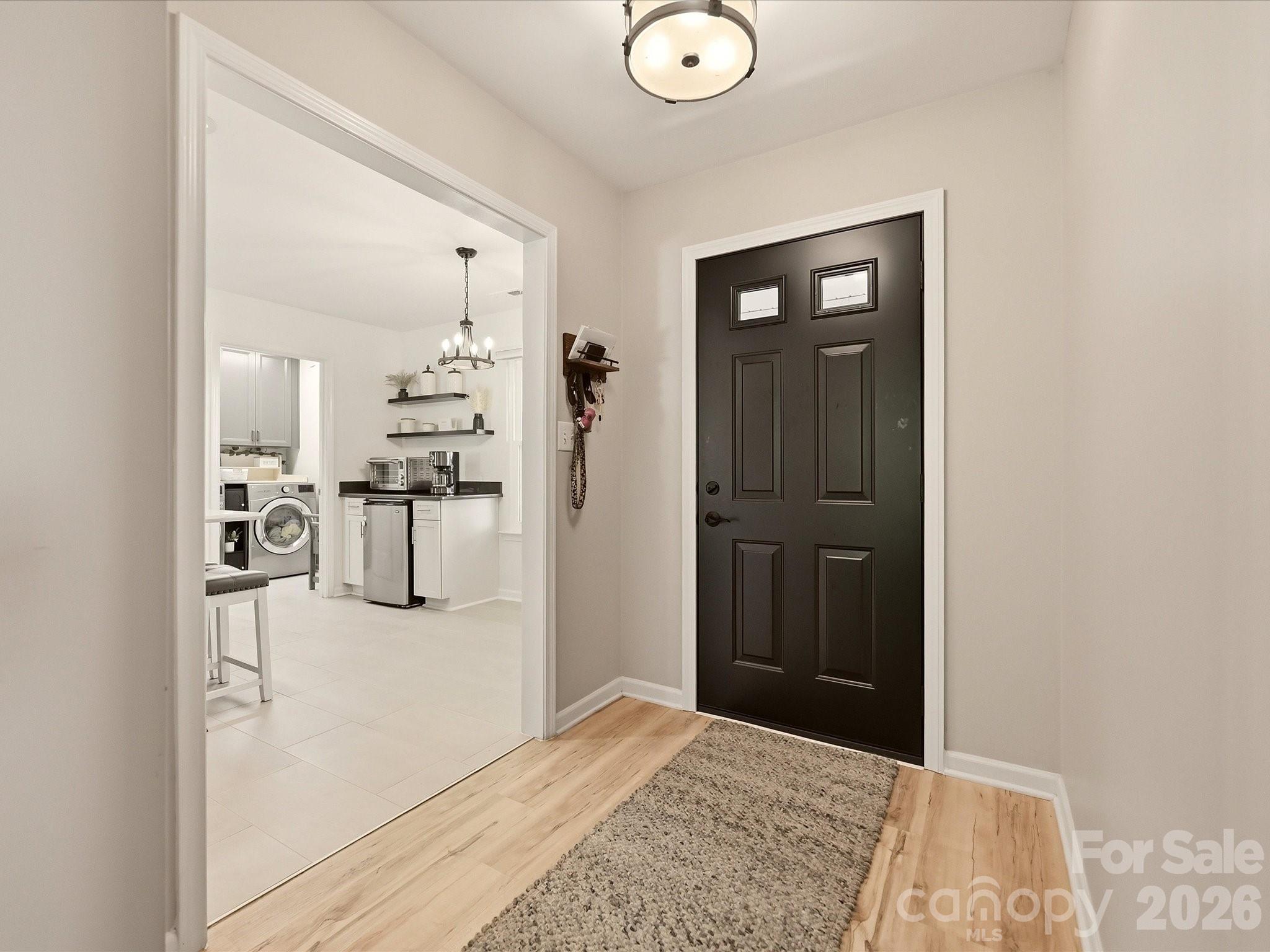 4719 Granite Court Property Photo 6
