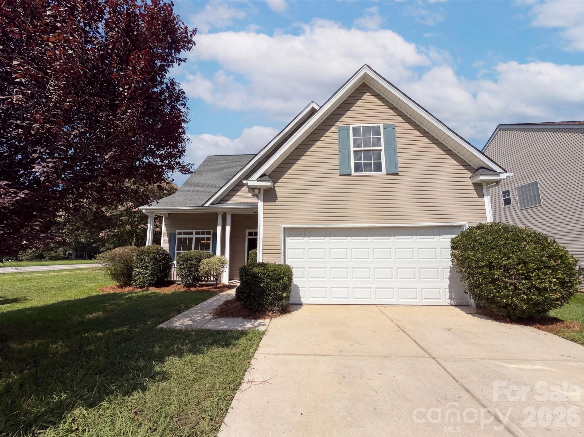 9244 Simonton Drive Property Photo 1