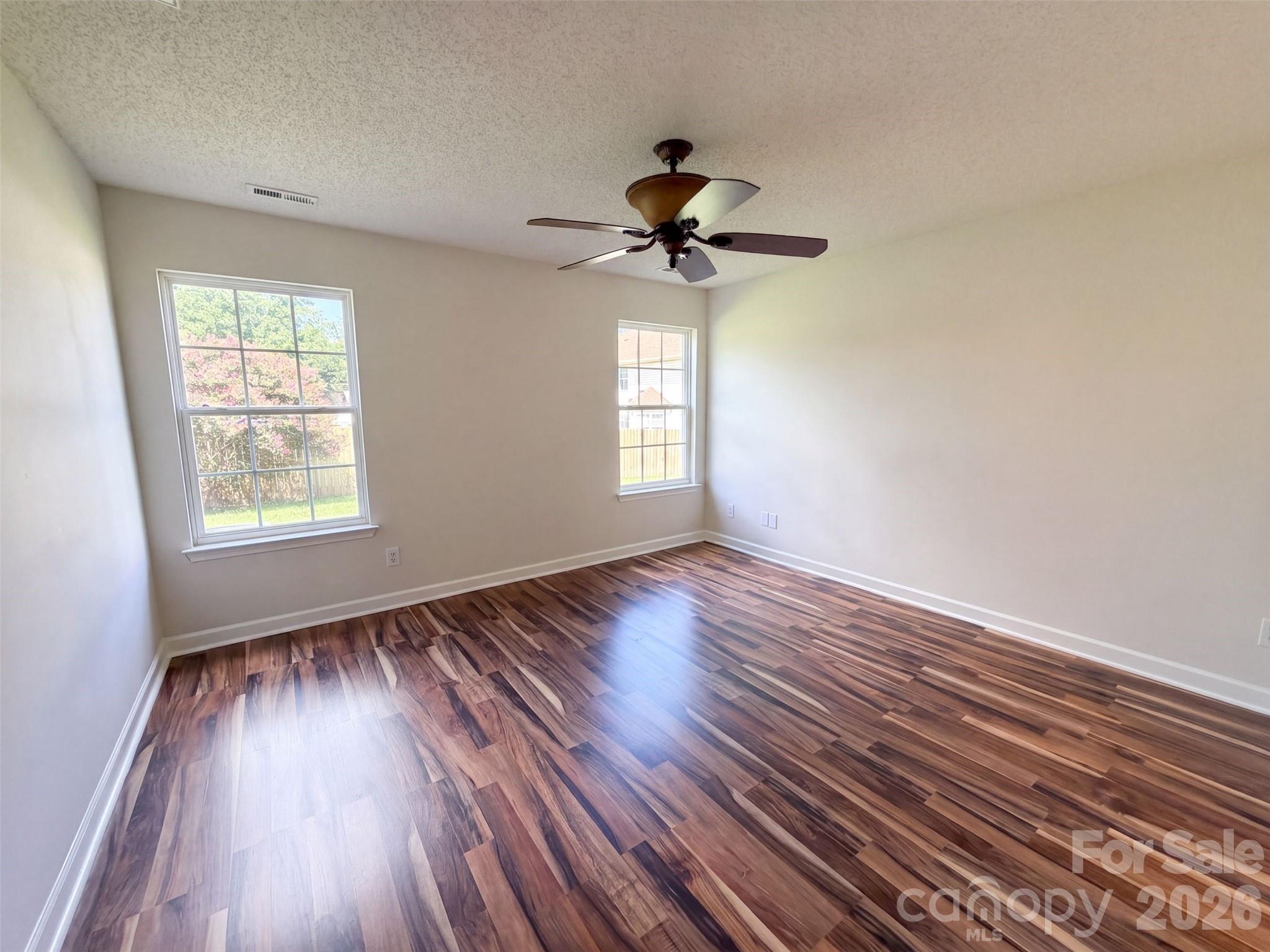 9244 Simonton Drive Property Photo 4