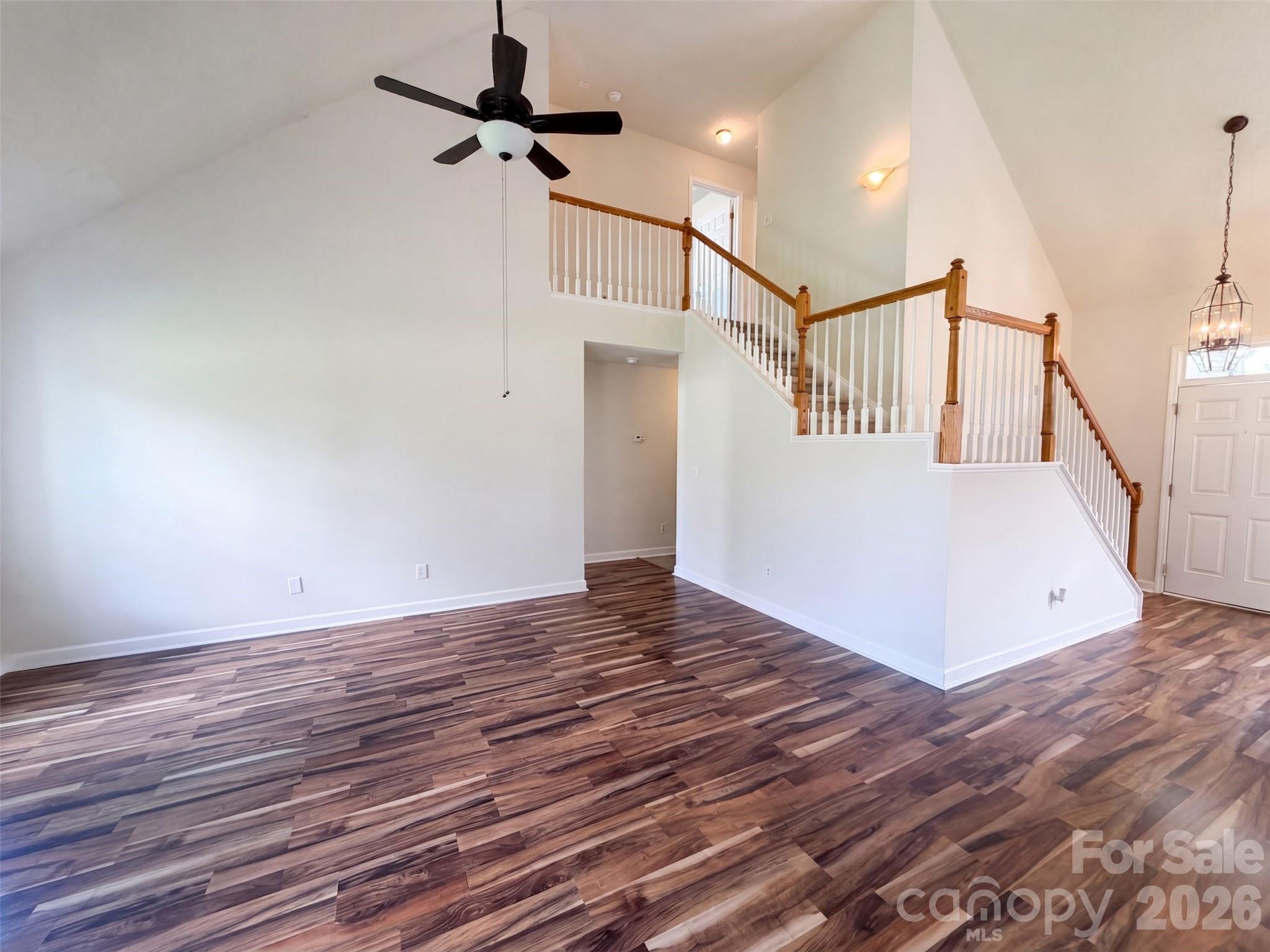 9244 Simonton Drive Property Photo 8