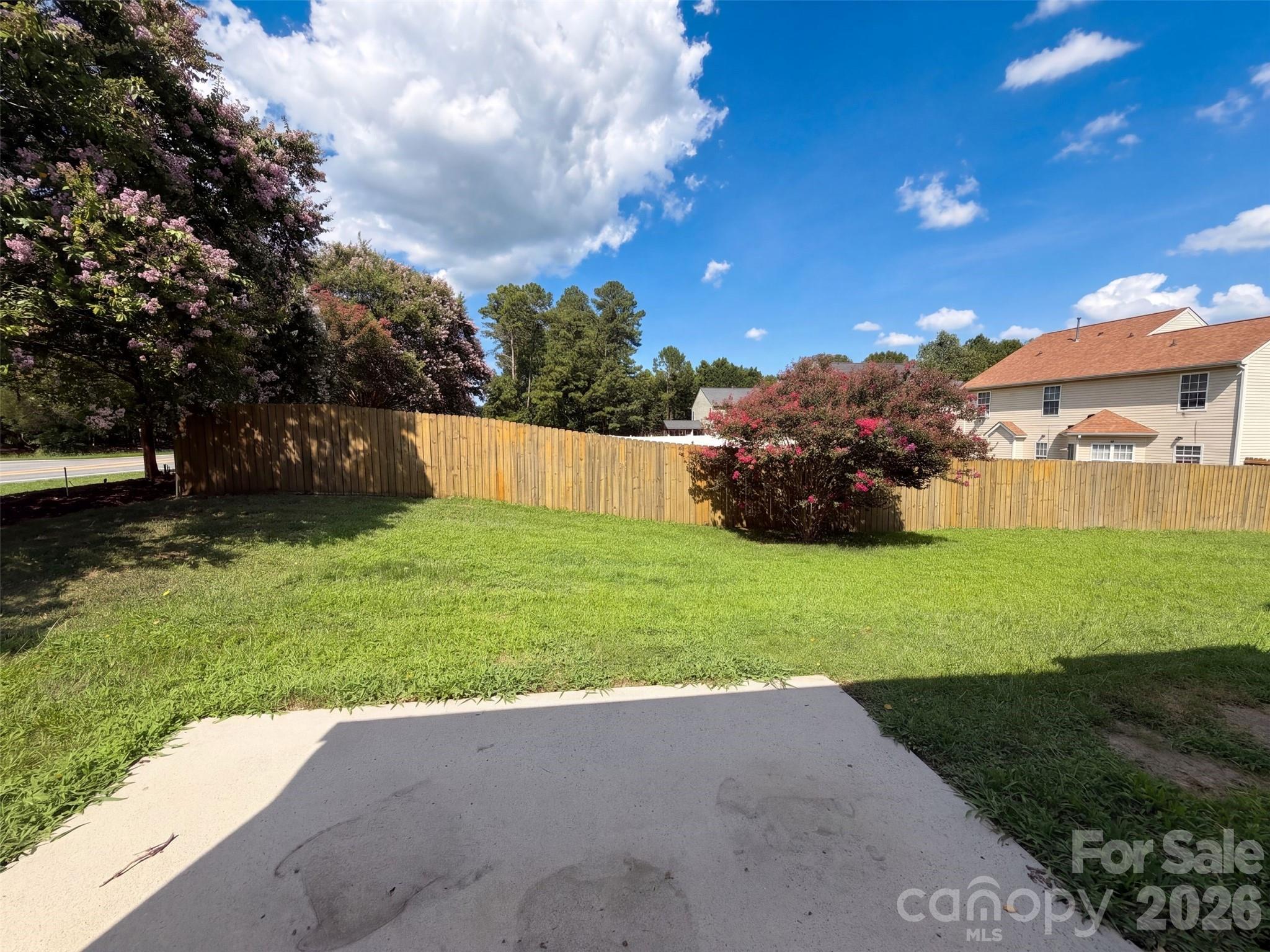 9244 Simonton Drive Property Photo 18