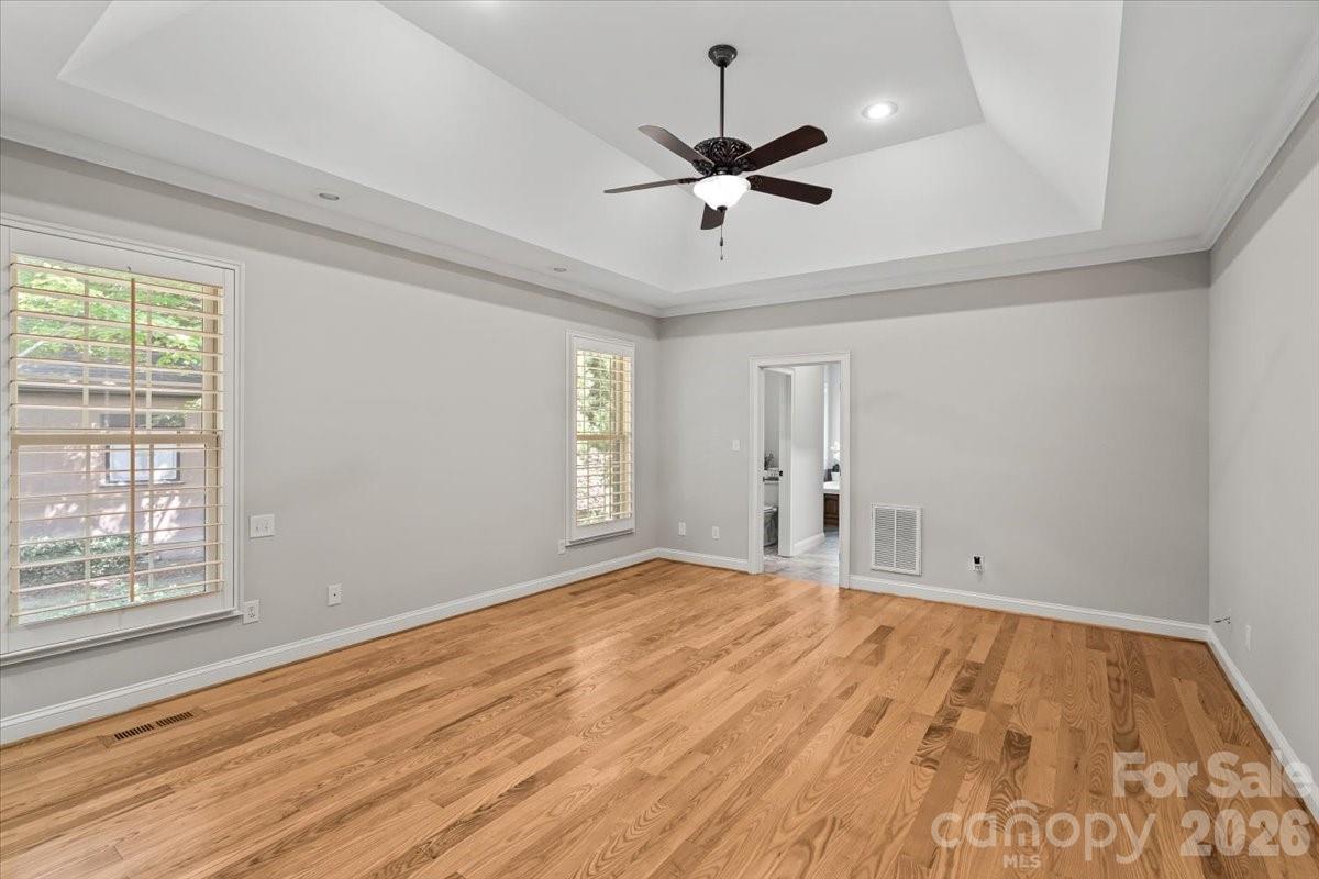 7832 Chapel Creek Drive Property Photo 18