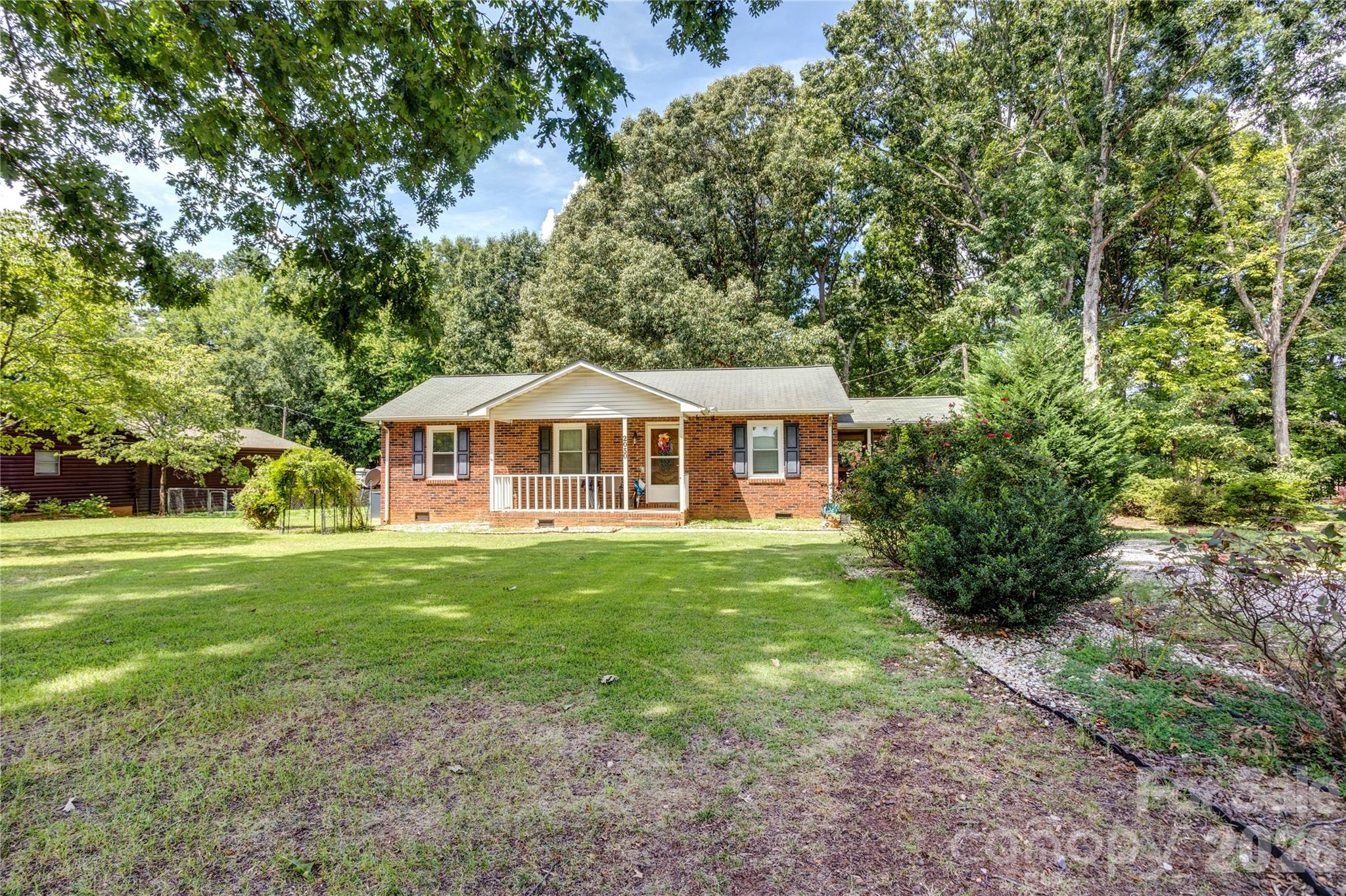 2050 Stirewalt Road Property Photo 3