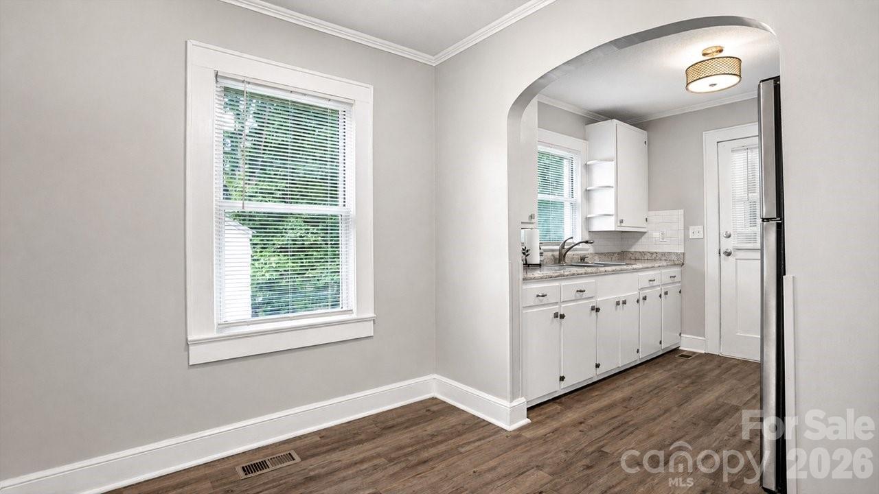 1476 Hickory Avenue Property Photo 10