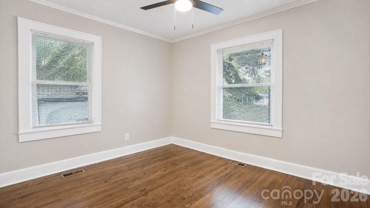 1476 Hickory Avenue Property Photo 16