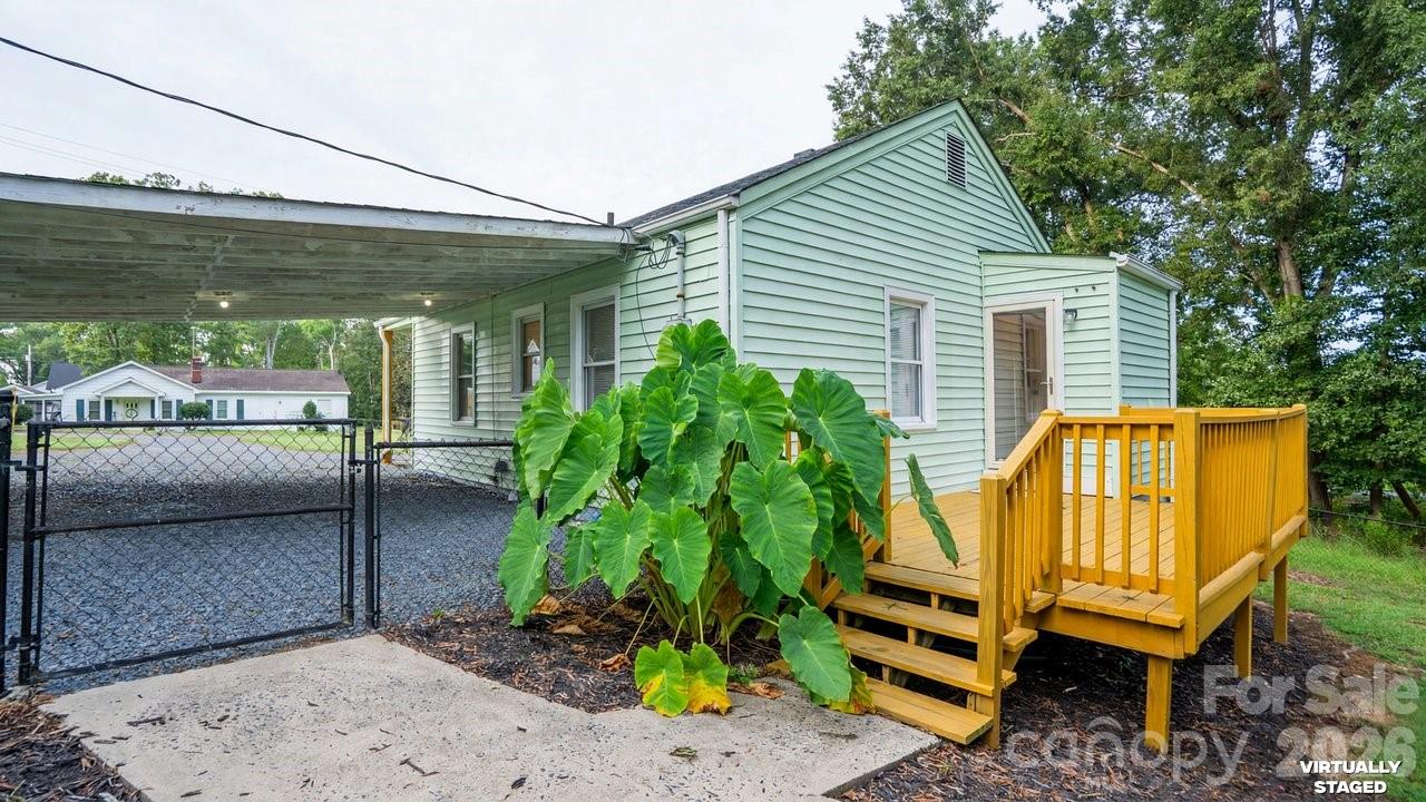 1476 Hickory Avenue Property Photo 18