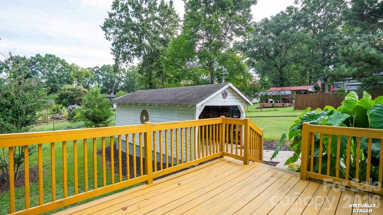1476 Hickory Avenue Property Photo 21