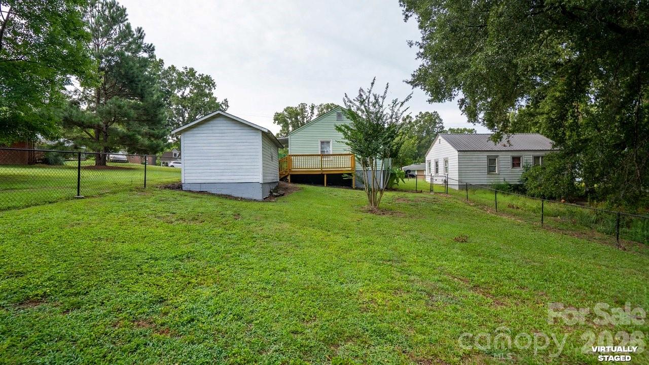 1476 Hickory Avenue Property Photo 22