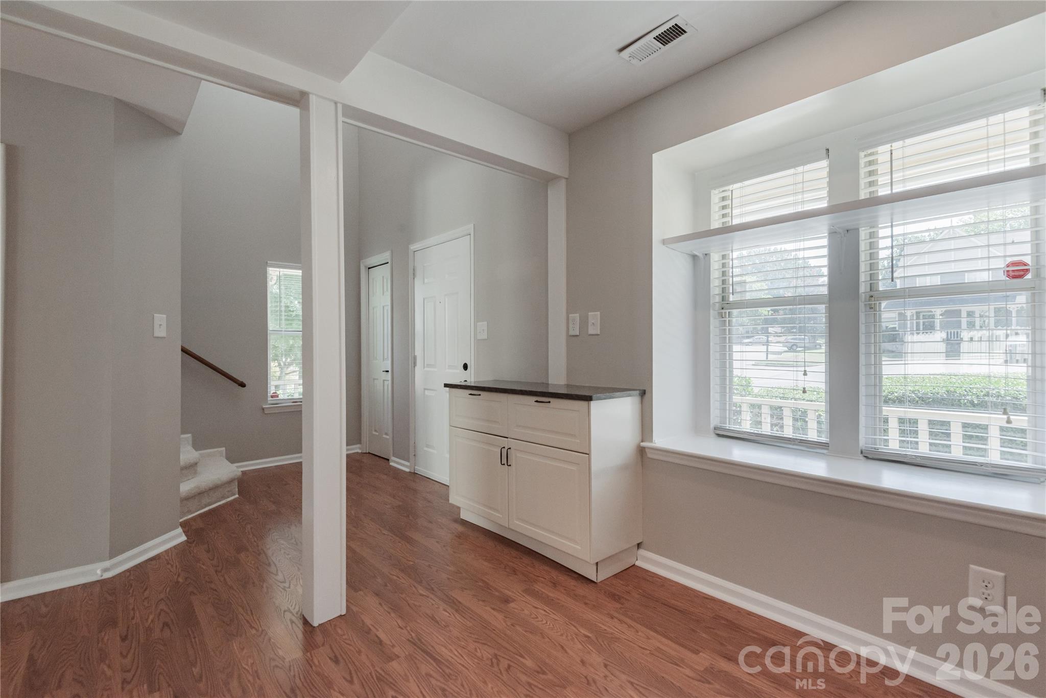 2744 Von Thuringer Court Property Photo 5