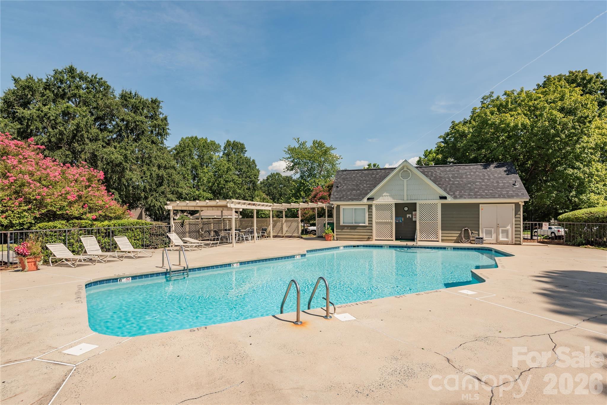 2744 Von Thuringer Court Property Photo 26