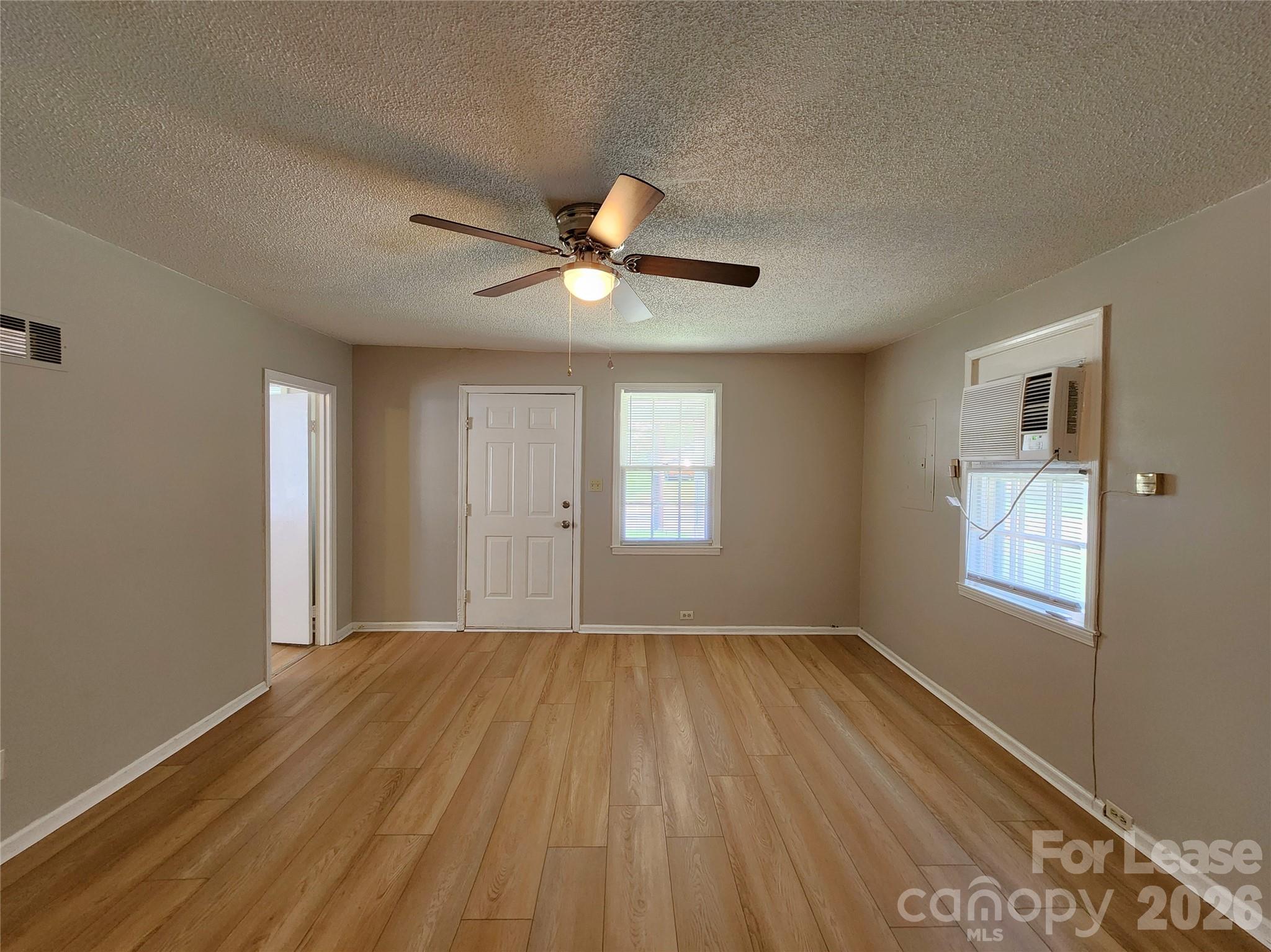 408 Cannon Street Property Photo 2
