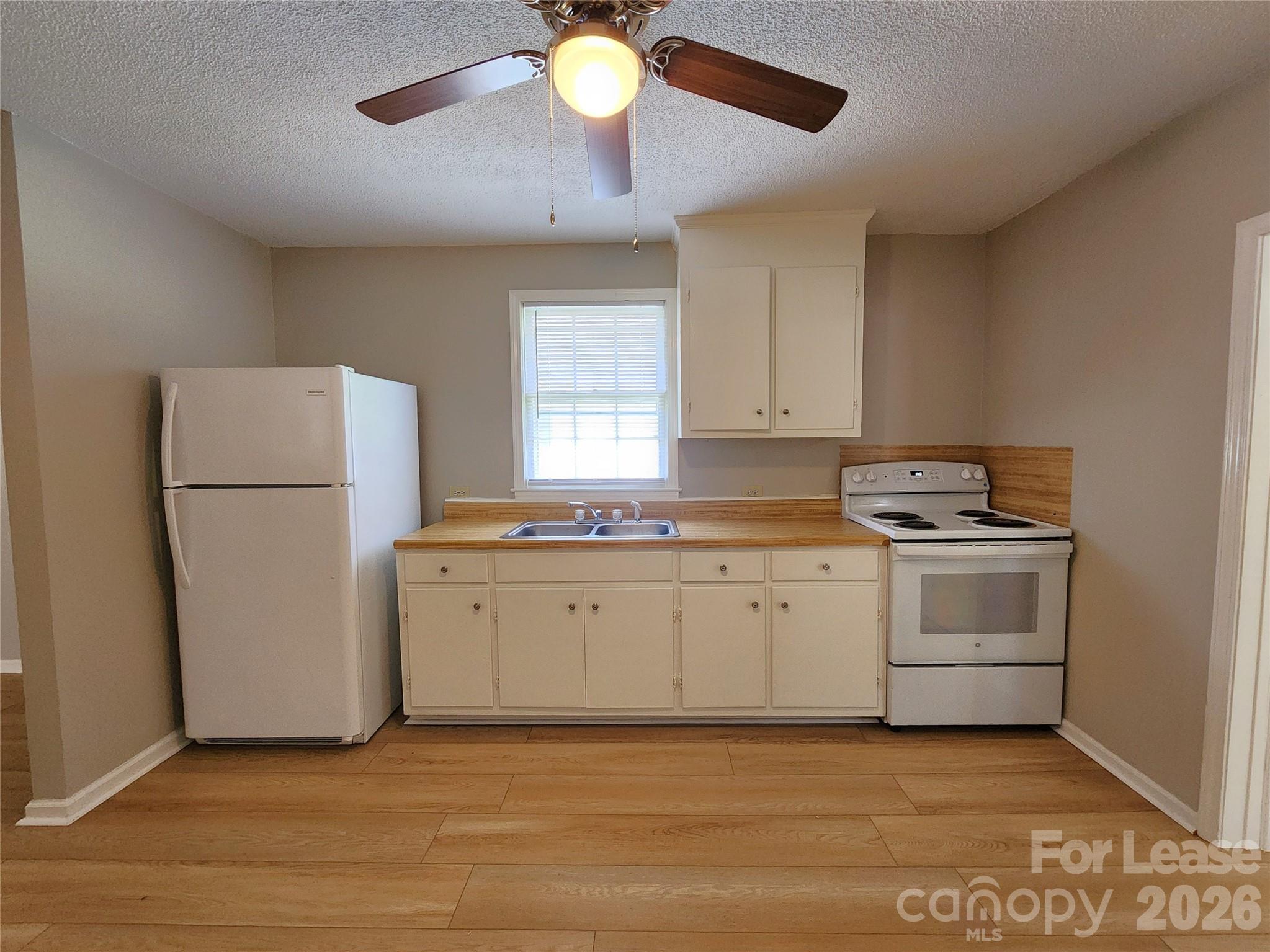 408 Cannon Street Property Photo 5