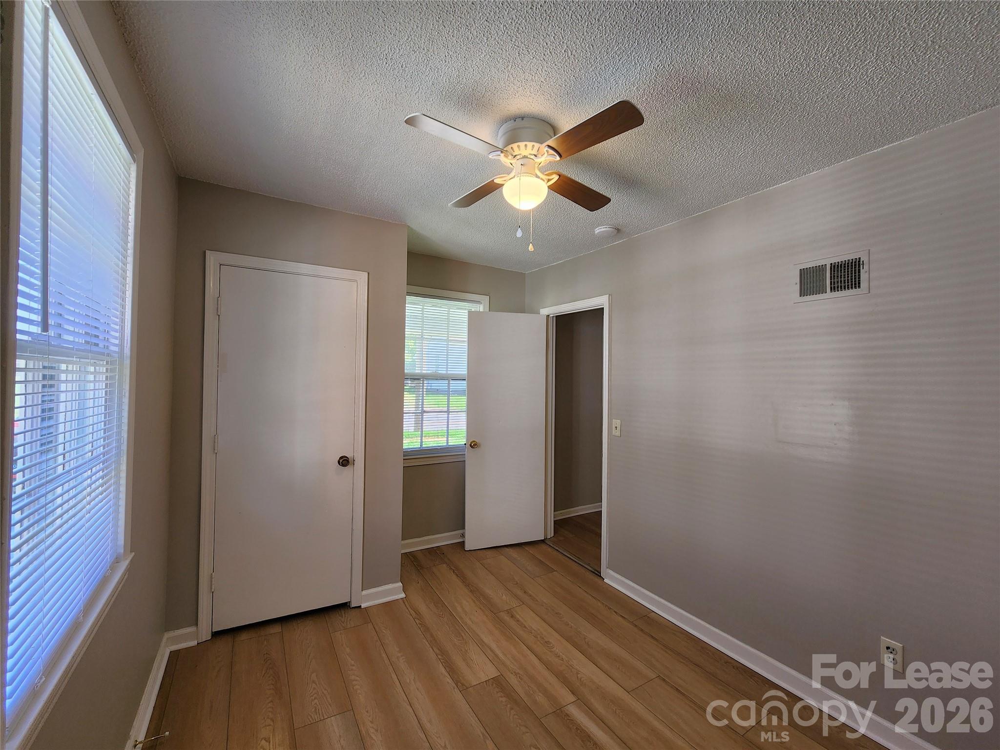 408 Cannon Street Property Photo 8