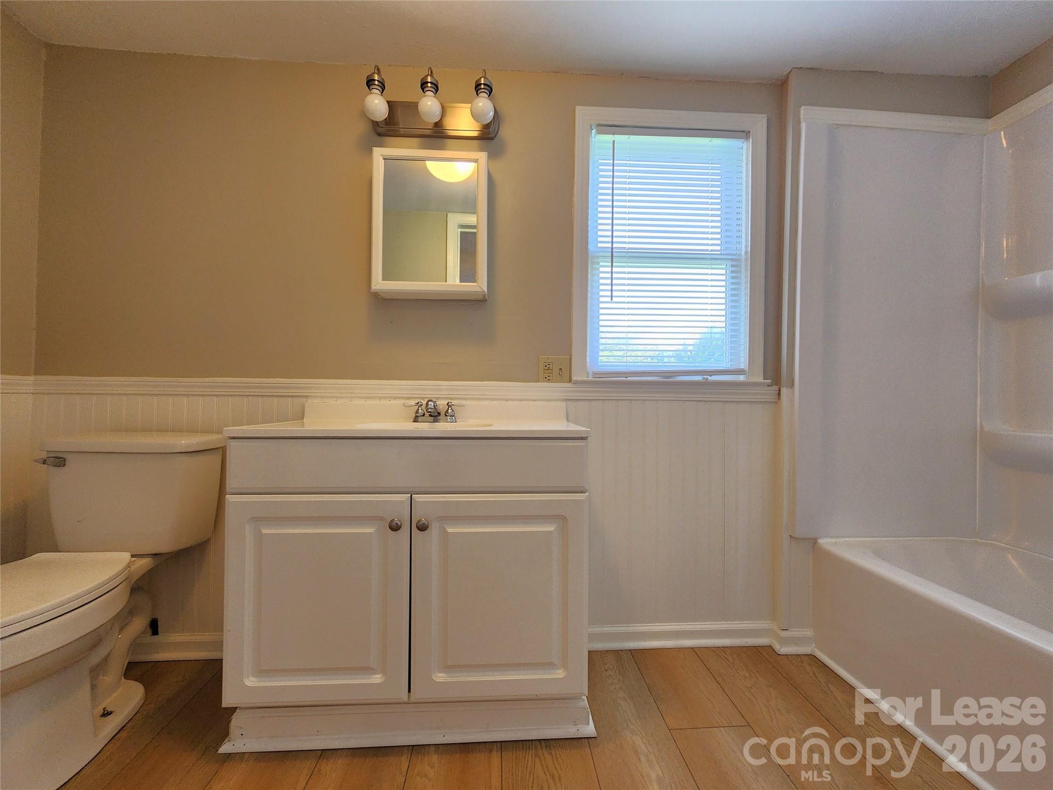 408 Cannon Street Property Photo 9