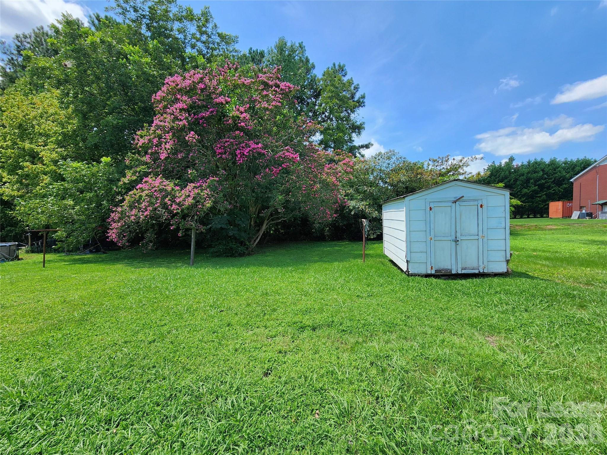 408 Cannon Street Property Photo 15