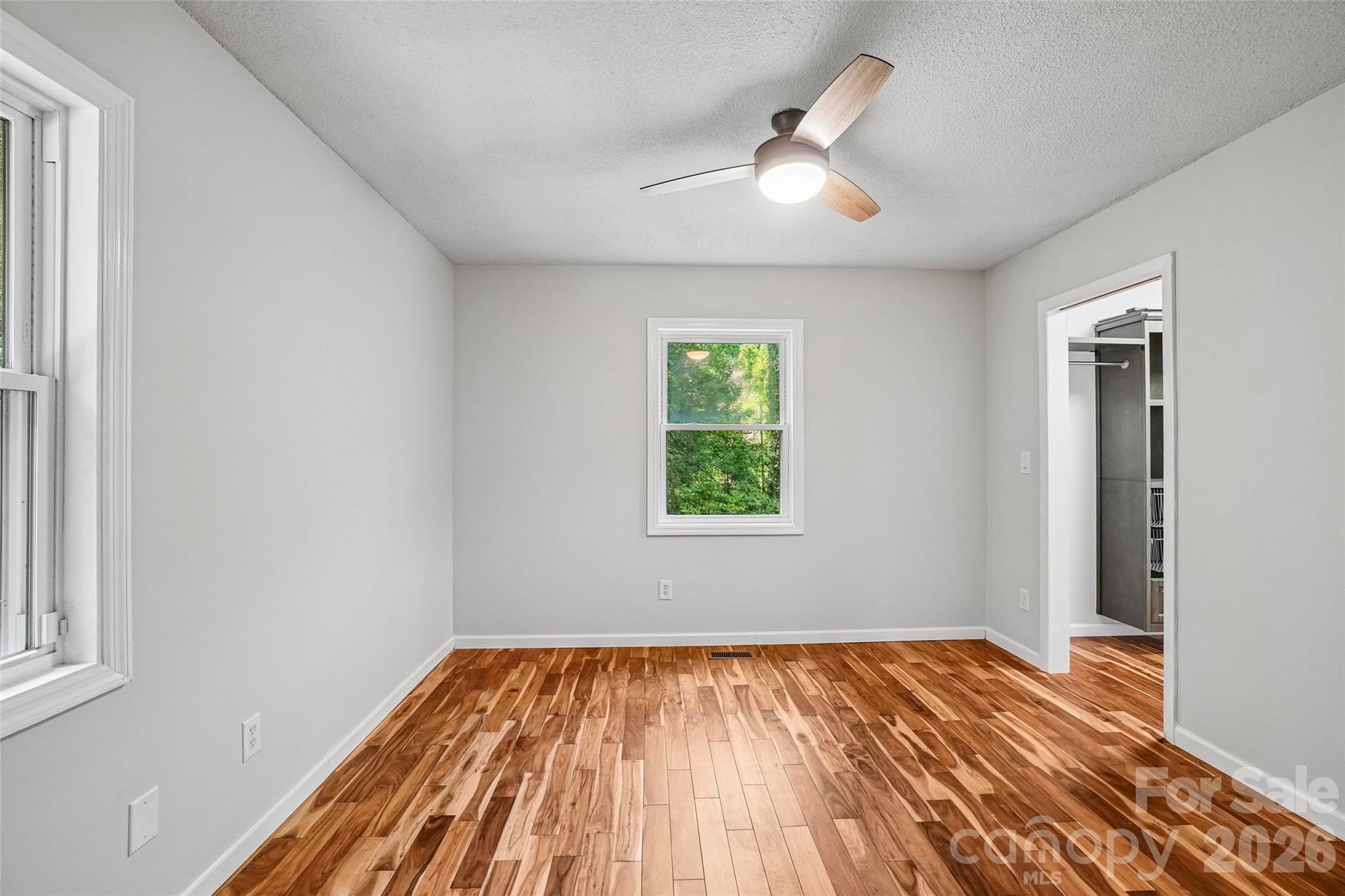 19 Jupiter Heights Property Photo 6