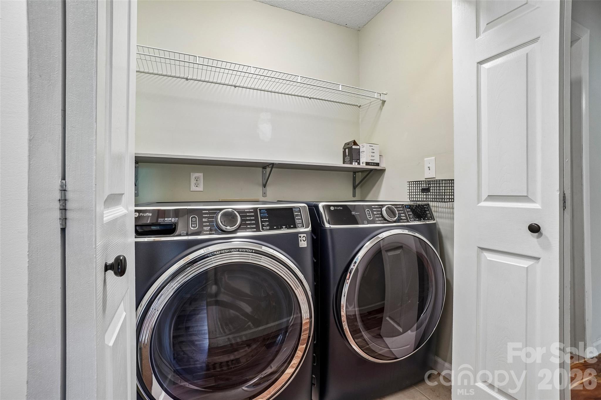 19 Jupiter Heights Property Photo 14