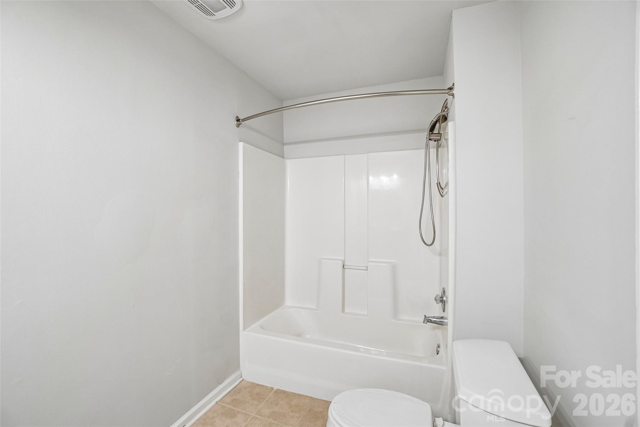 19 Jupiter Heights Property Photo 17