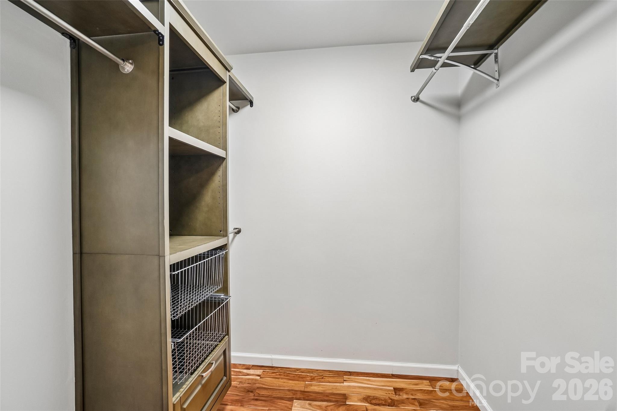 19 Jupiter Heights Property Photo 26