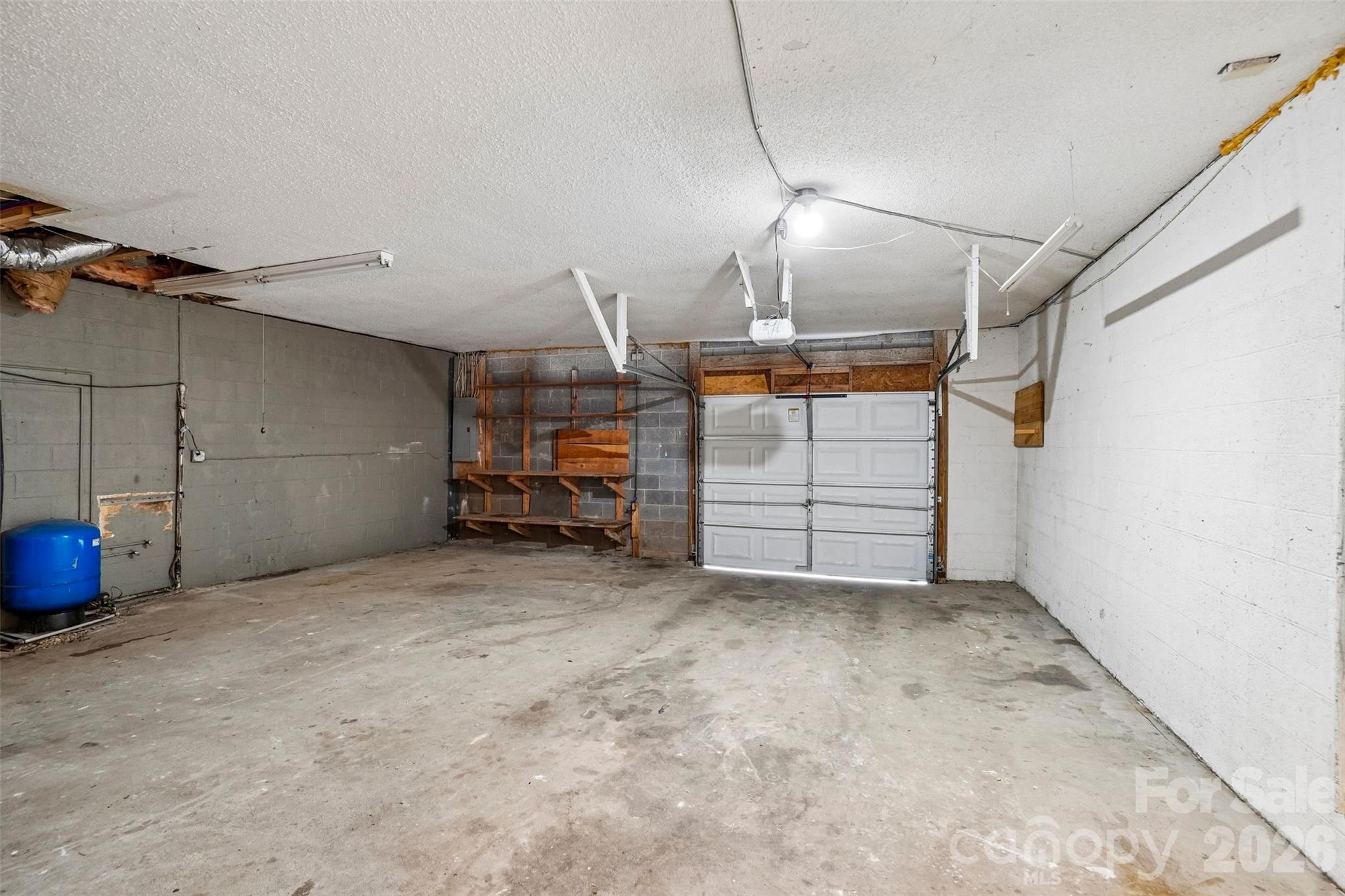 19 Jupiter Heights Property Photo 29