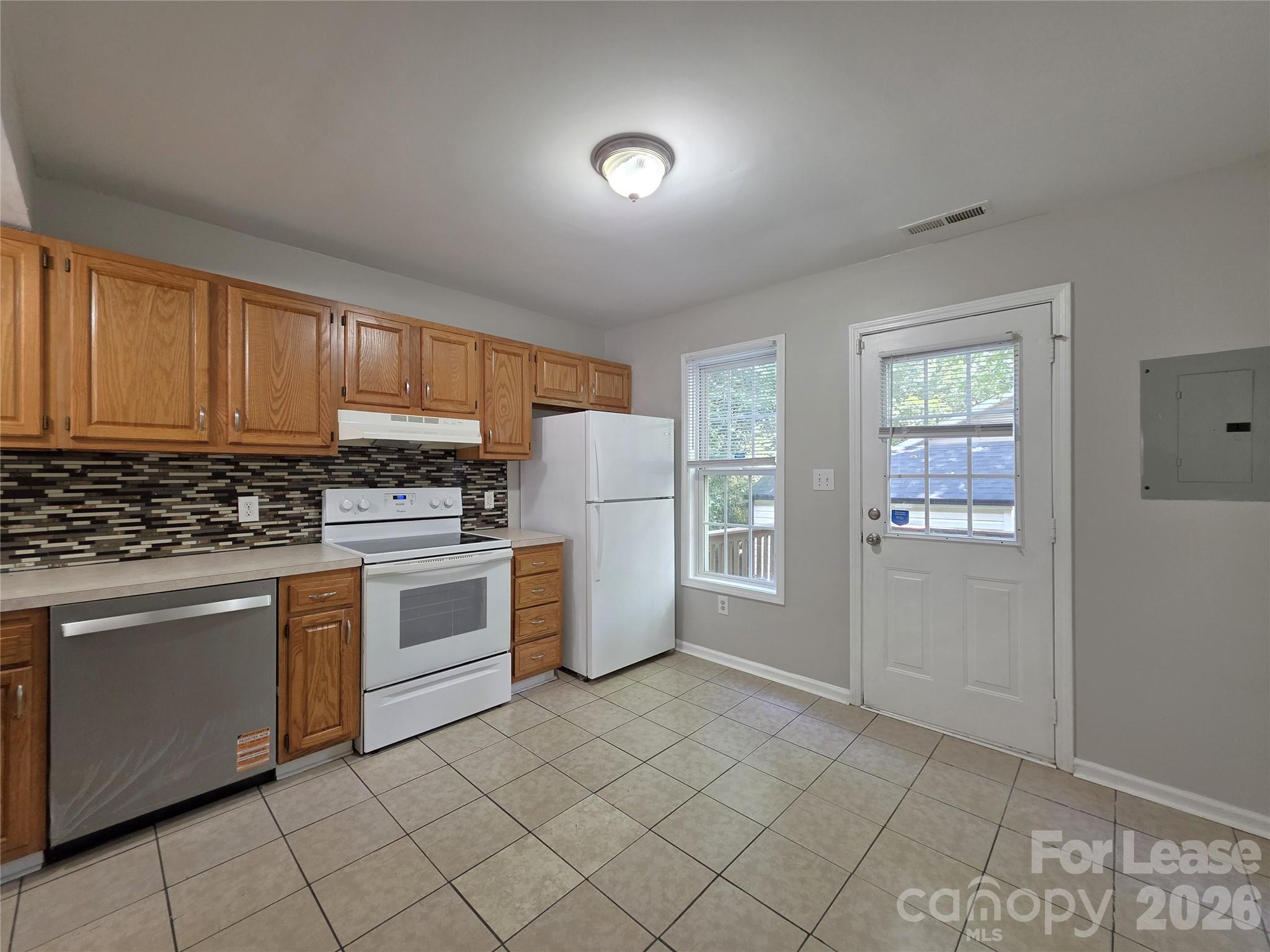 268 Southcircle Drive H Property Photo 5