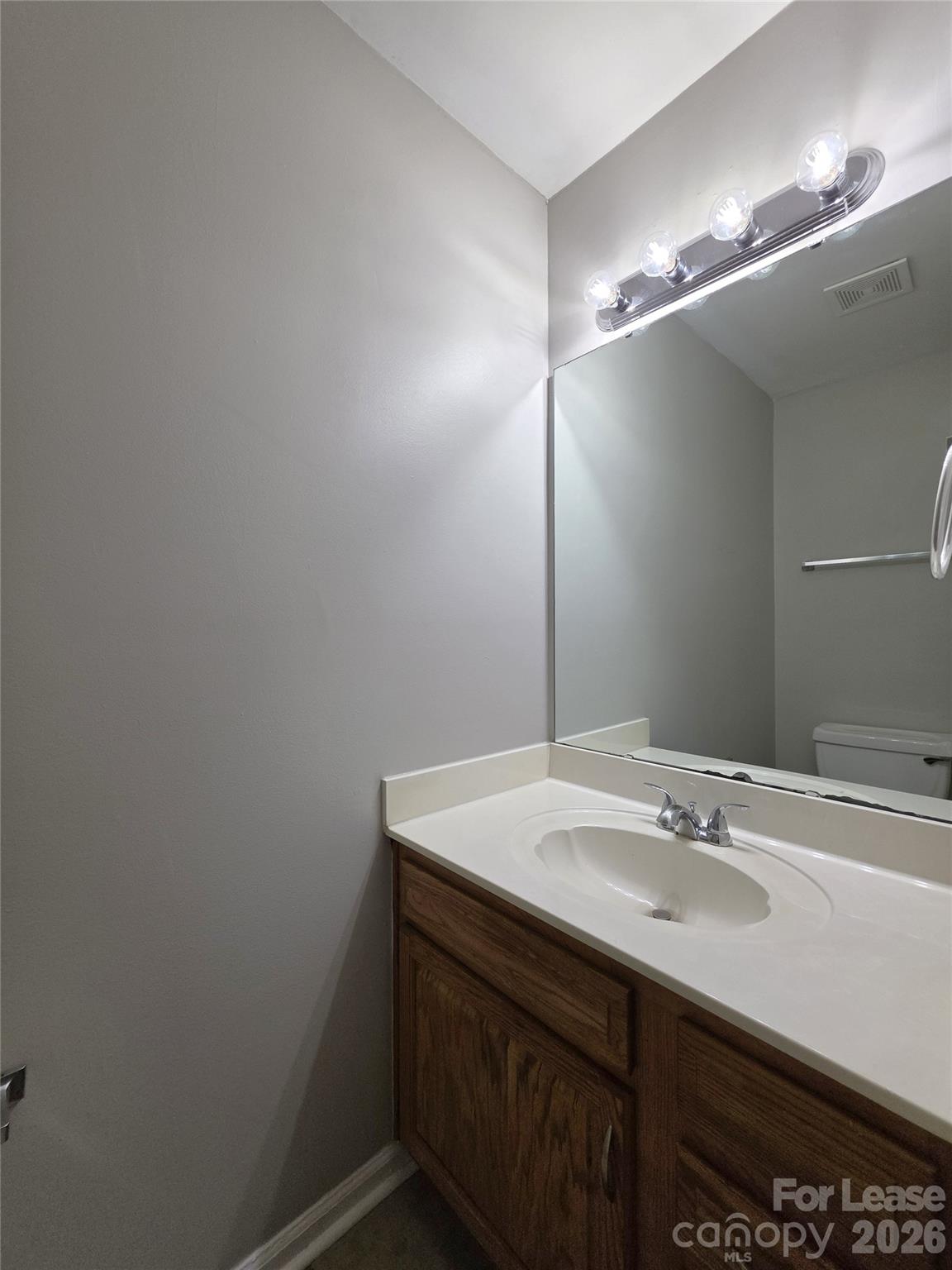 268 Southcircle Drive H Property Photo 6