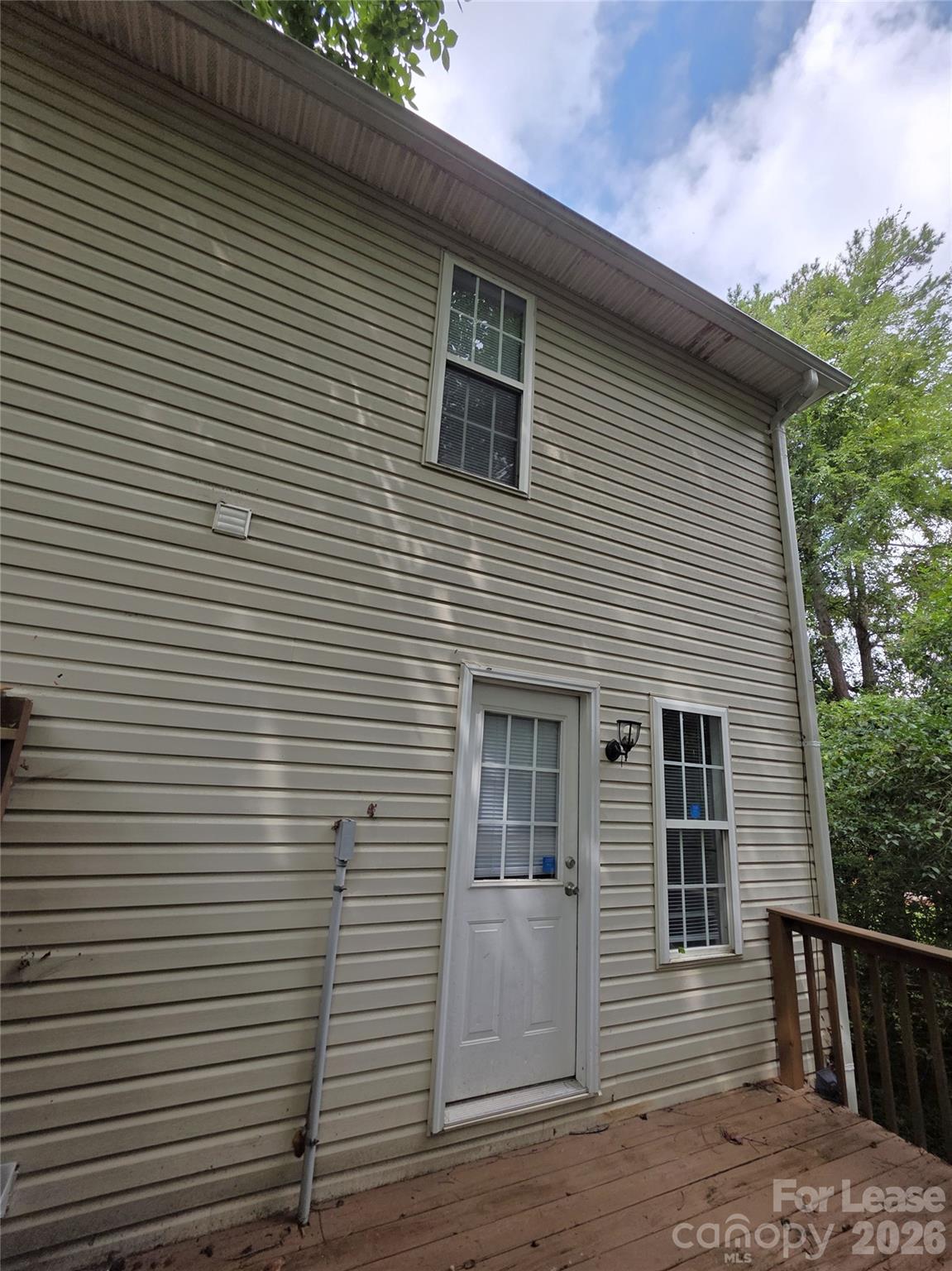 268 Southcircle Drive H Property Photo 13