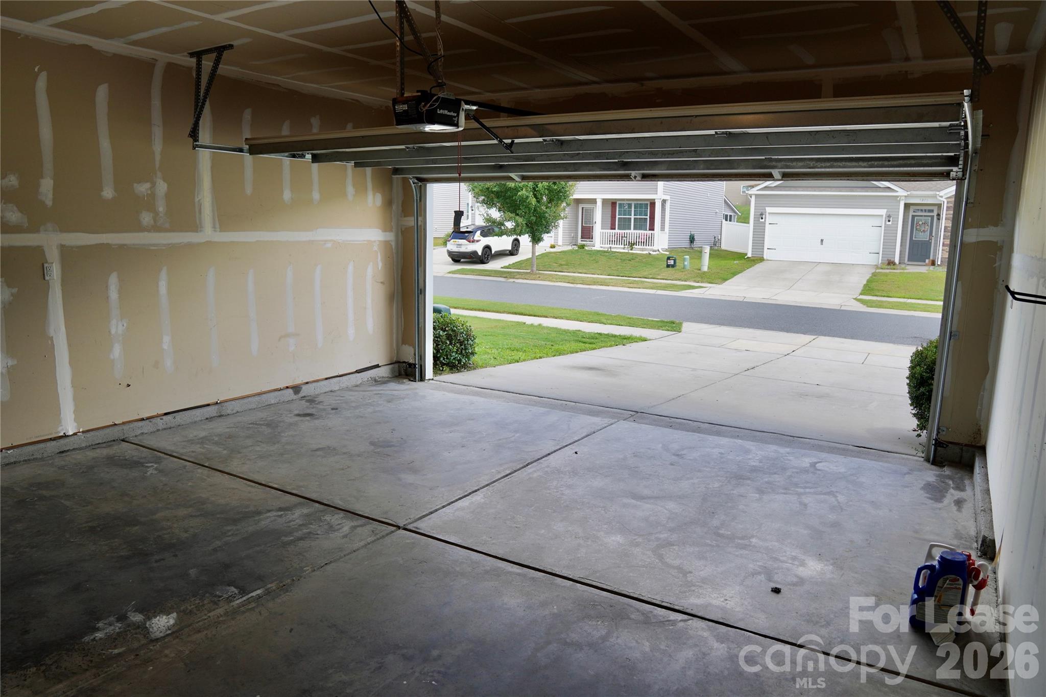 3276 Hawksbill Street Property Photo 6