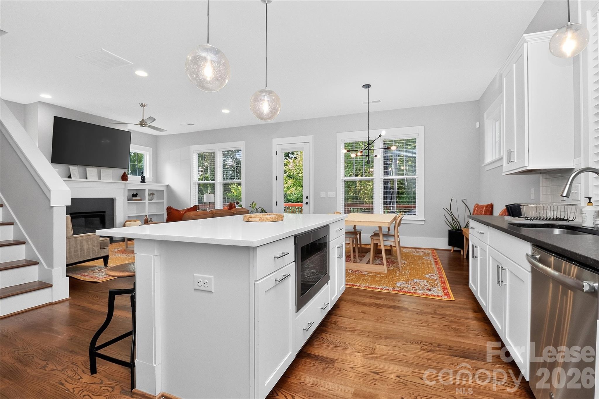 5222 Kelly Street Property Photo 13